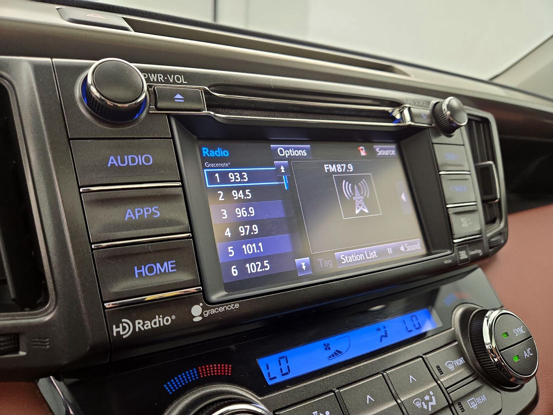 Thumbnail: 2014 Toyota RAV4 - 15