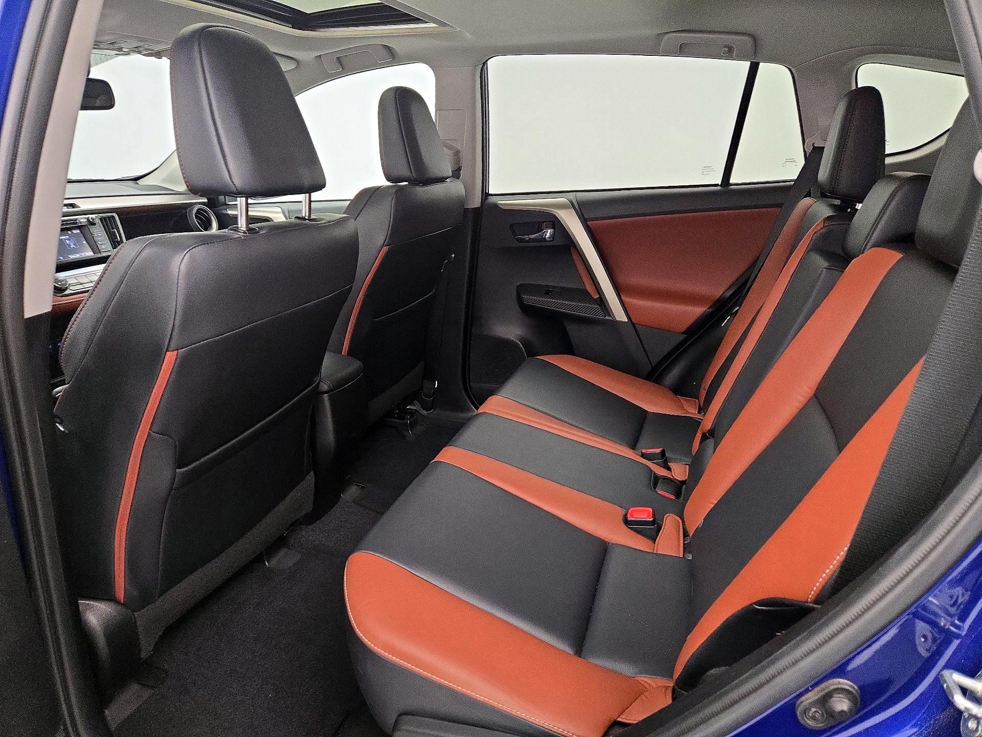 Thumbnail: 2014 Toyota RAV4 - 20