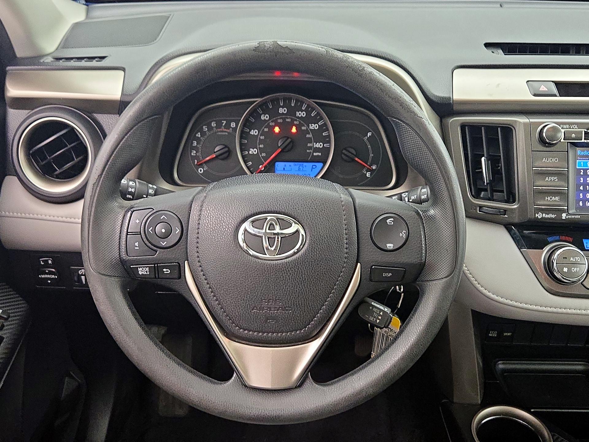 Thumbnail: 2014 Toyota RAV4 - 10