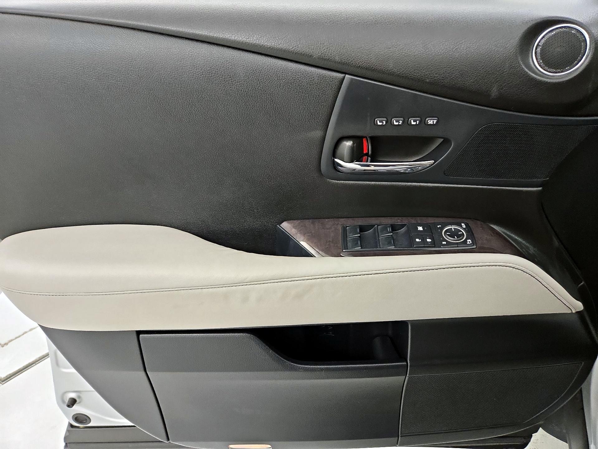 Thumbnail: 2014 Lexus RX - 12