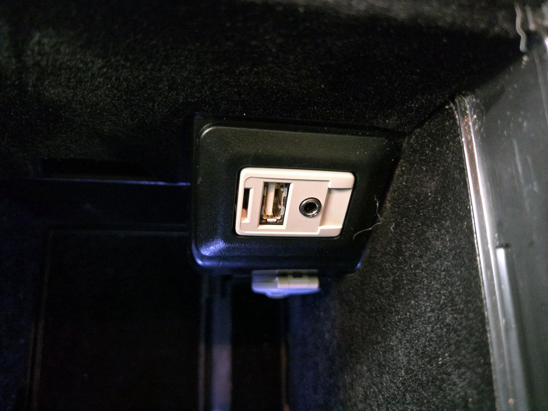 Thumbnail: 2014 Lexus RX - 18