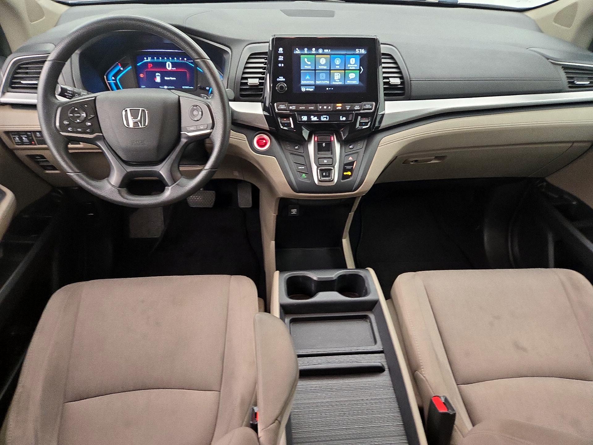 Thumbnail: 2018 Honda Odyssey - 9