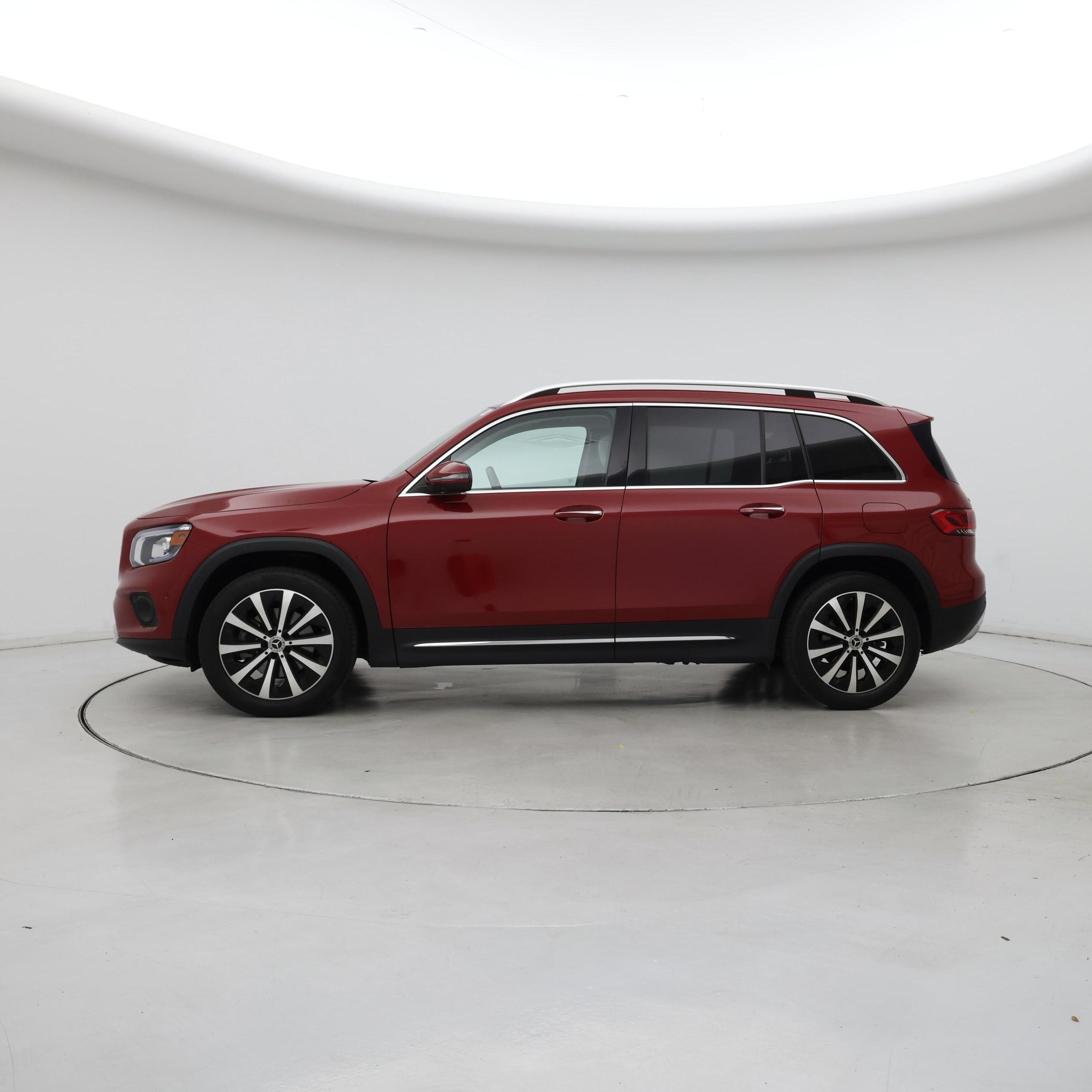 Thumbnail: 2021 Mercedes-Benz GLB - 3
