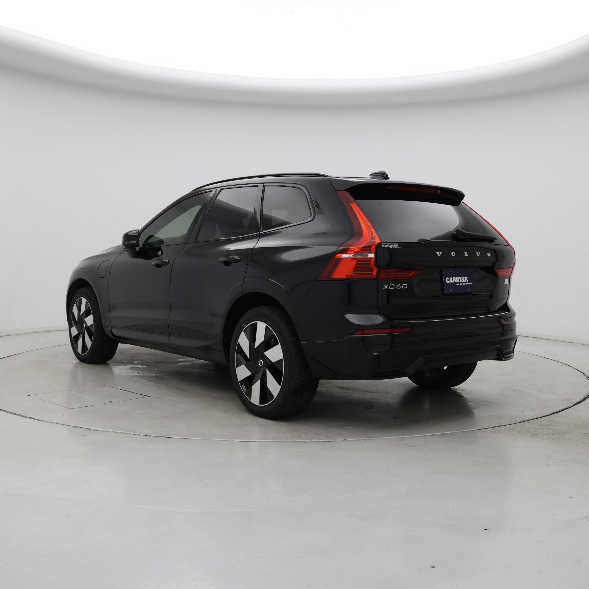 Thumbnail: 2024 Volvo XC60 - 2