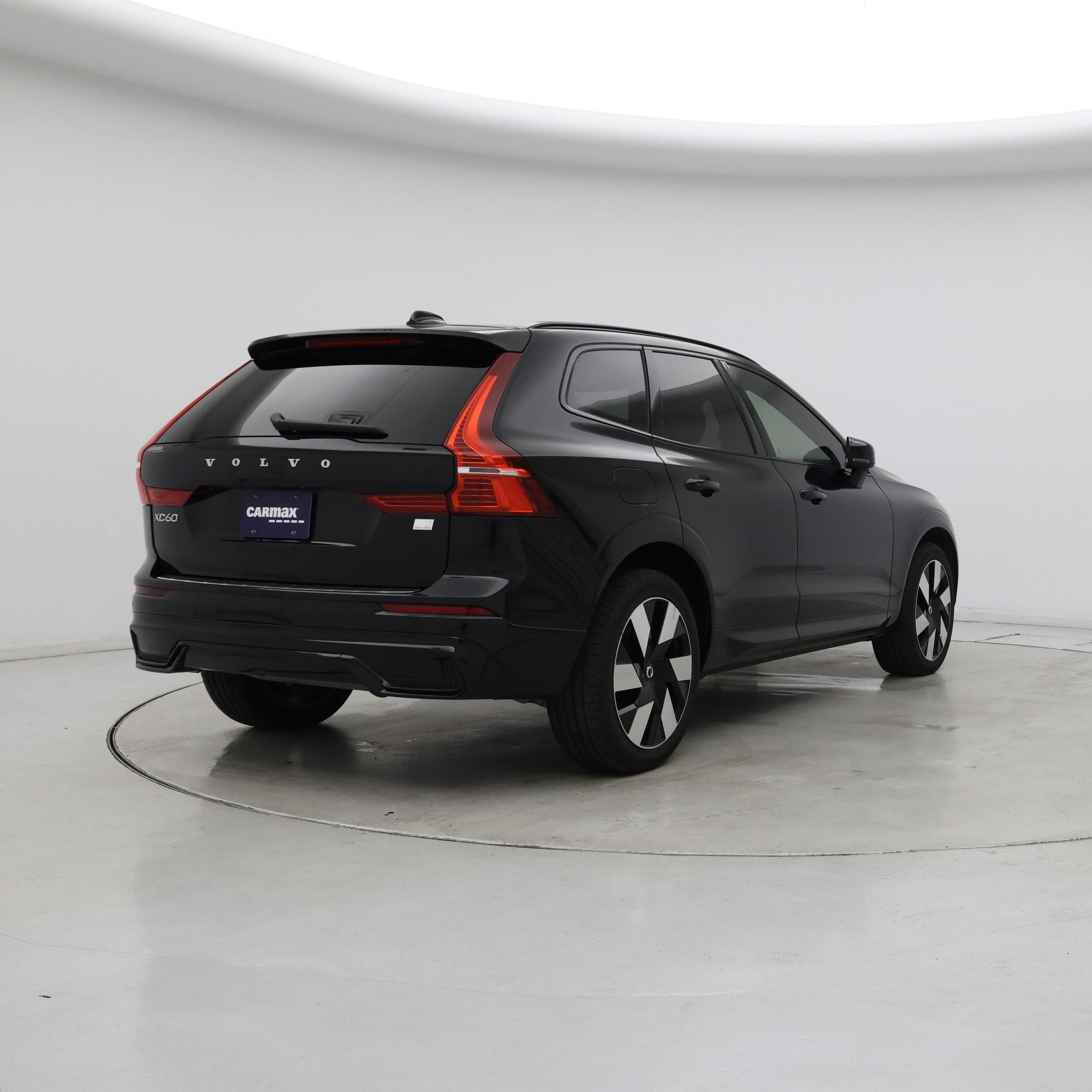 Thumbnail: 2024 Volvo XC60 - 8