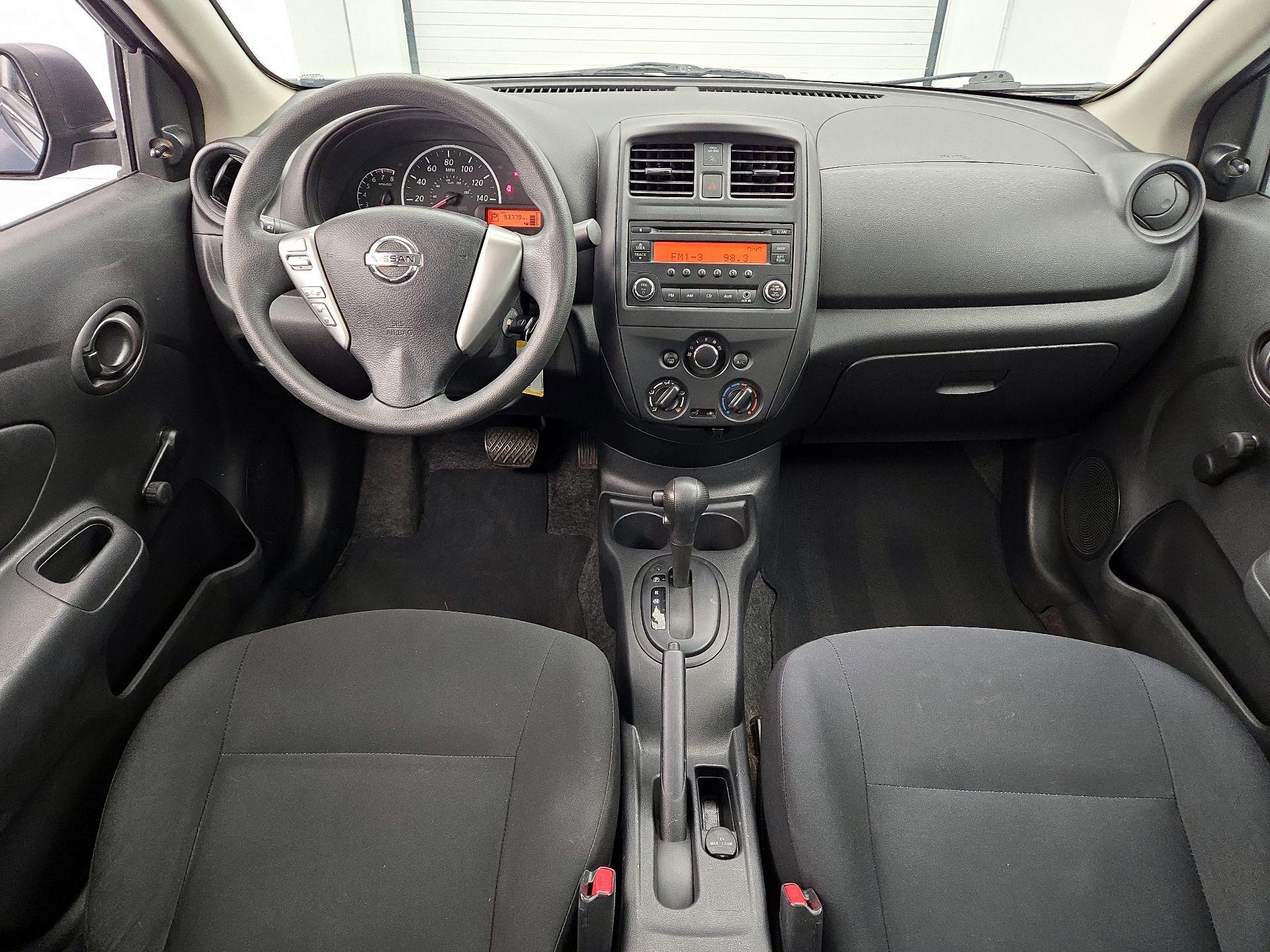 Thumbnail: 2015 Nissan Versa - 9