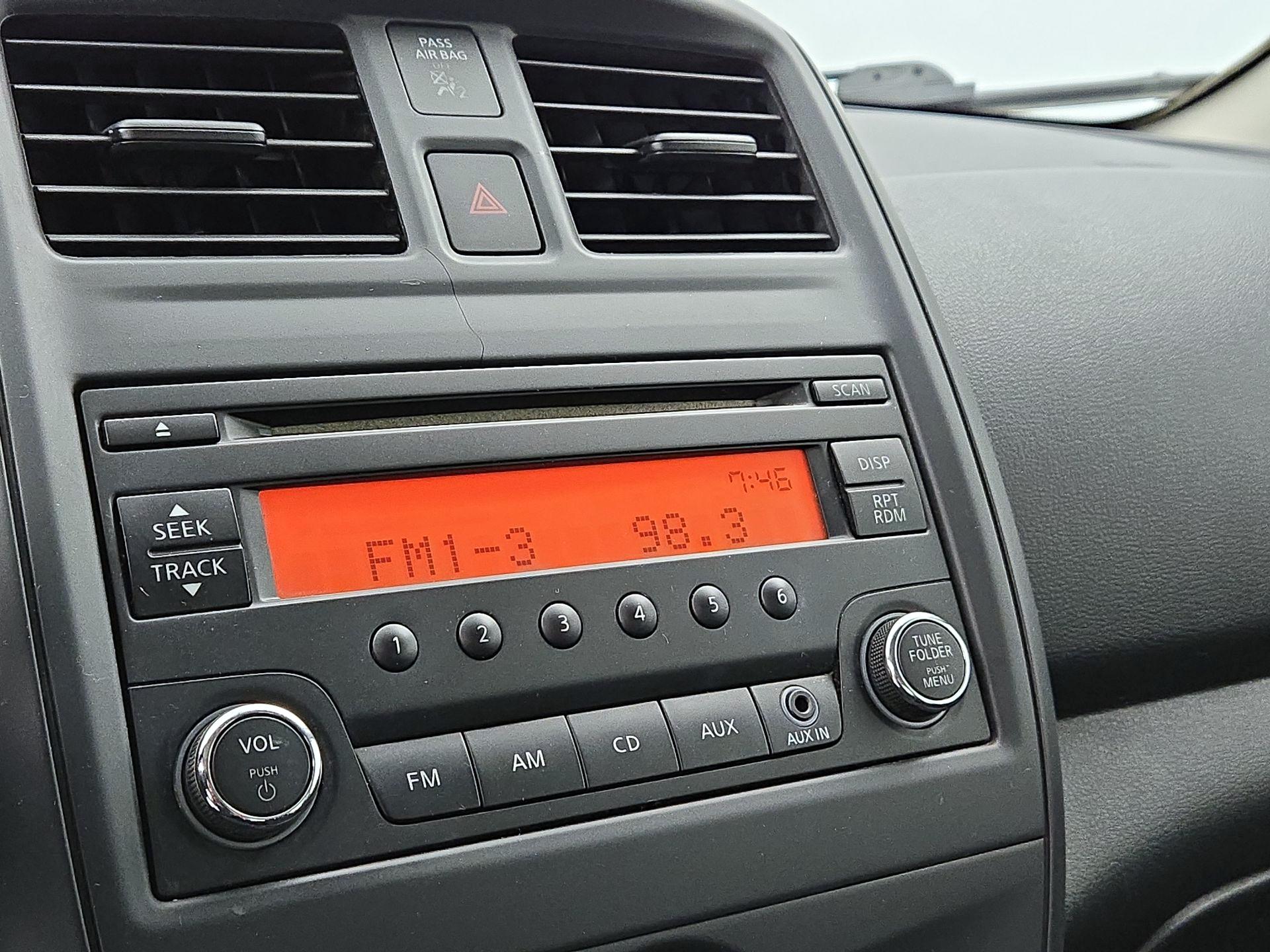 Thumbnail: 2015 Nissan Versa - 14