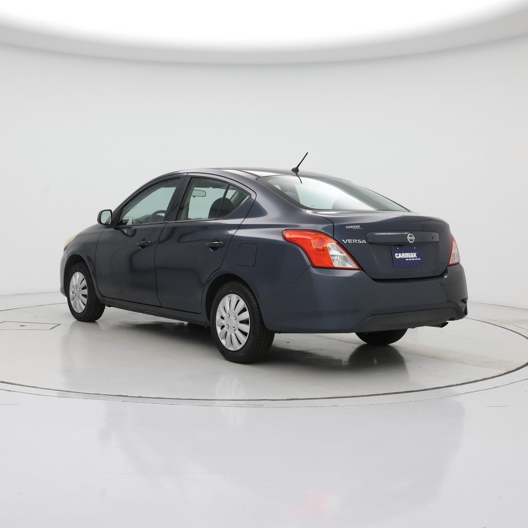 Thumbnail: 2015 Nissan Versa - 2