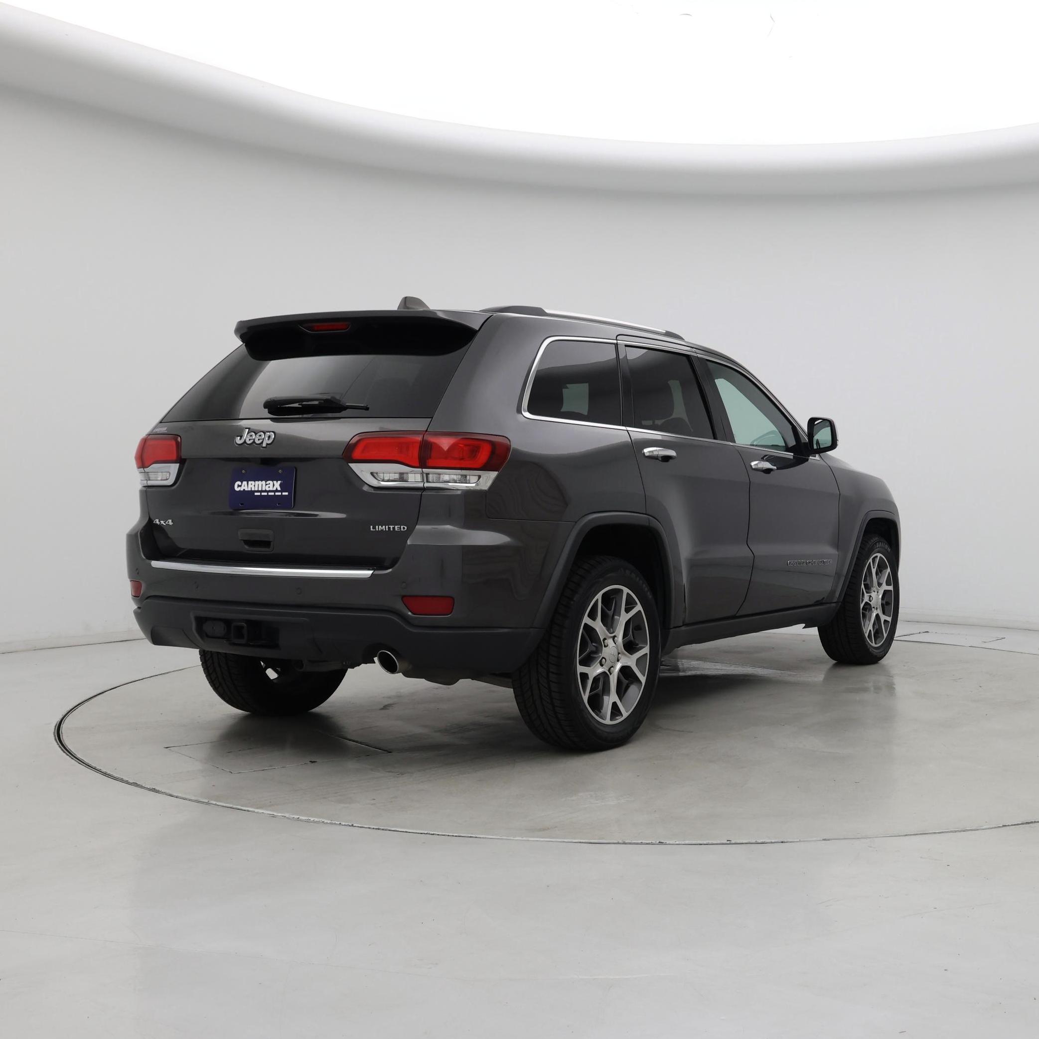 Thumbnail: 2020 Jeep Grand Cherokee - 8