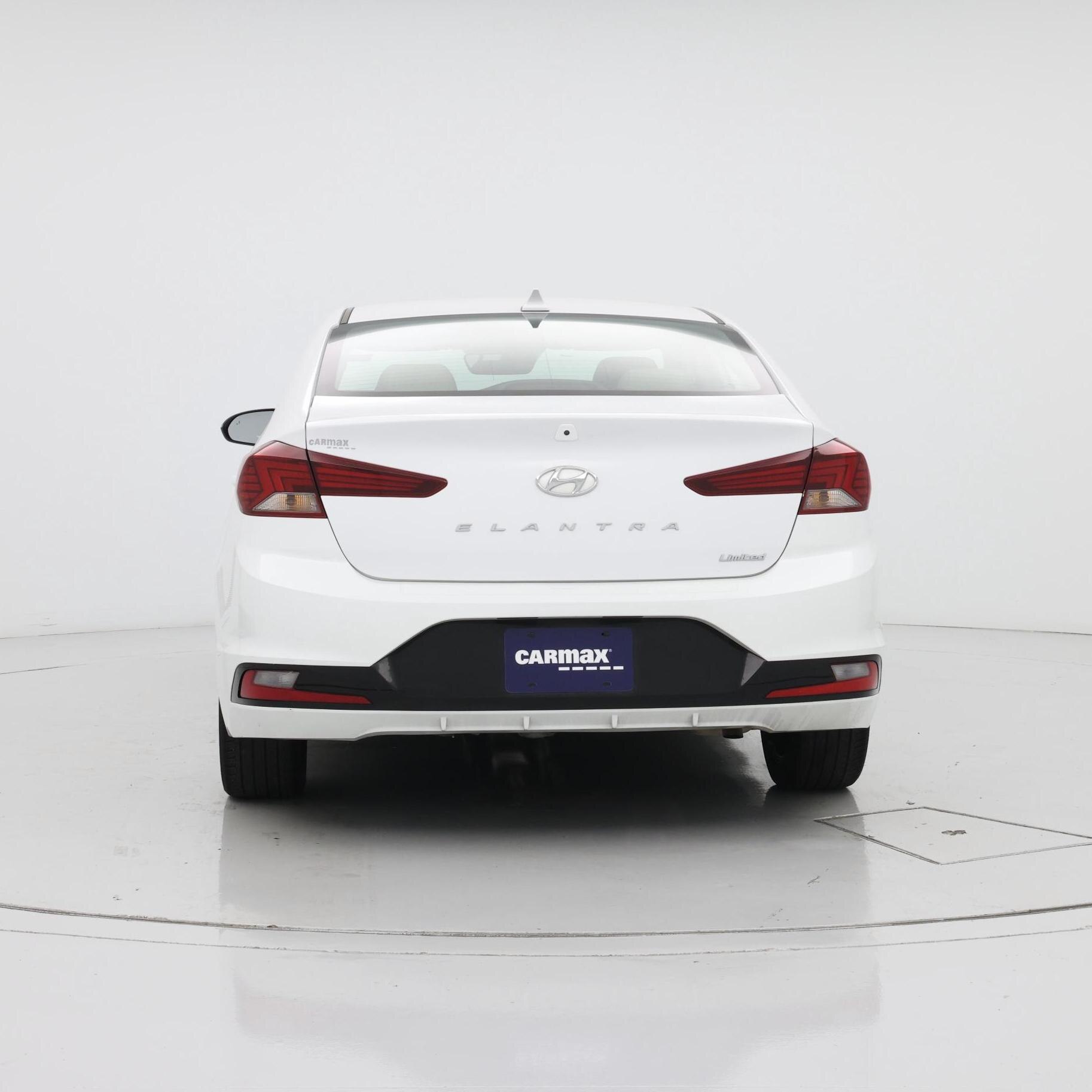 Thumbnail: 2019 Hyundai Elantra - 6