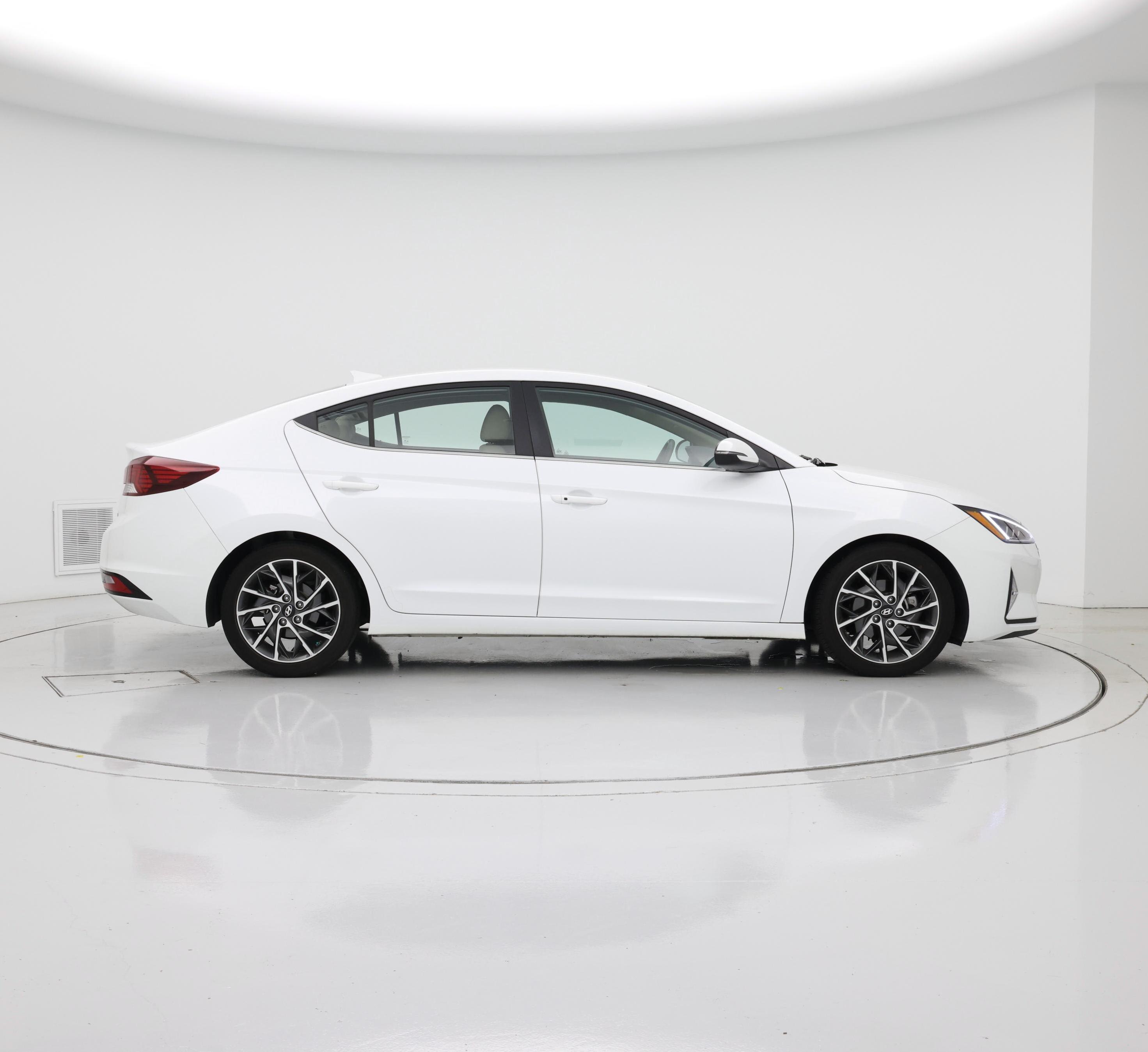 Thumbnail: 2019 Hyundai Elantra - 7