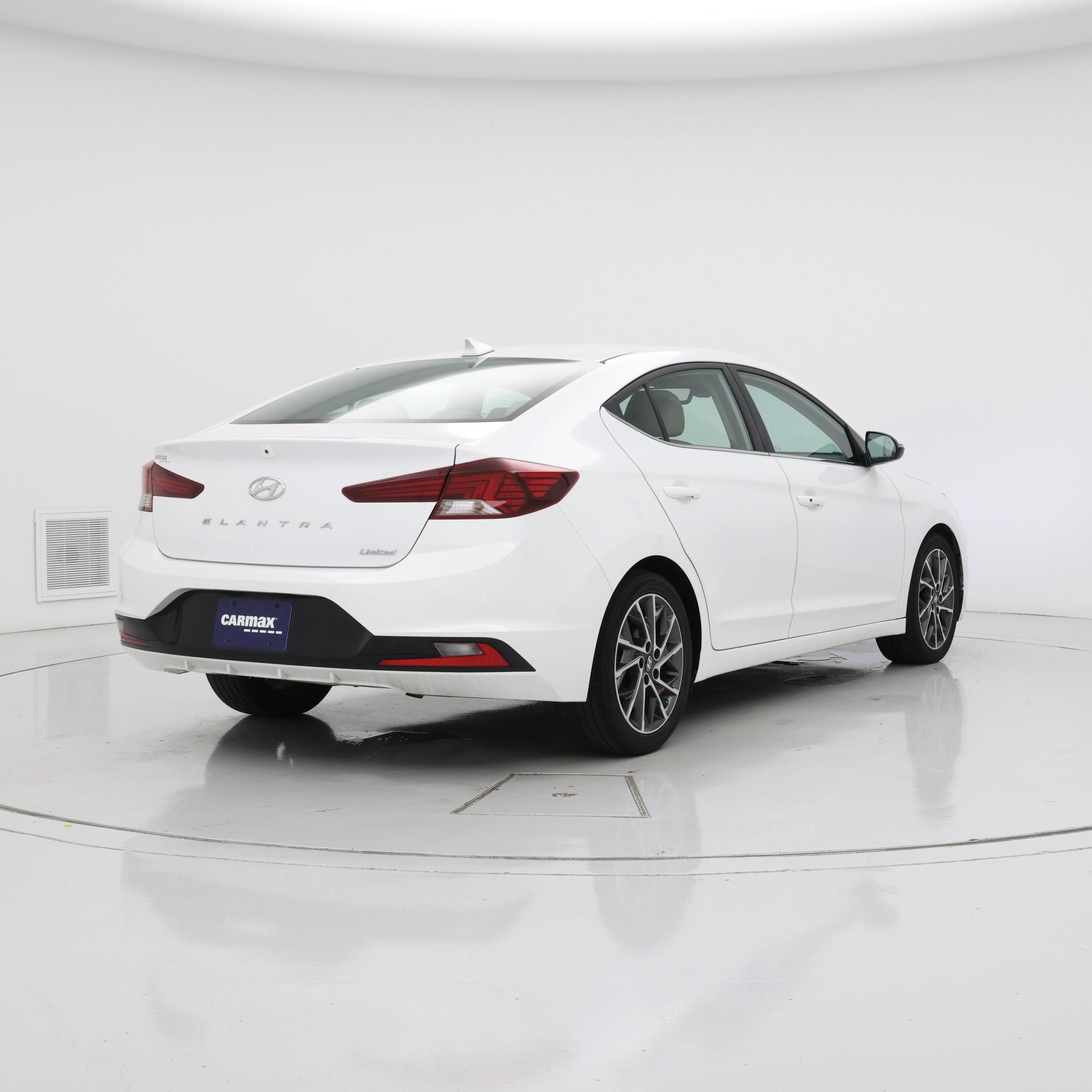 Thumbnail: 2019 Hyundai Elantra - 8
