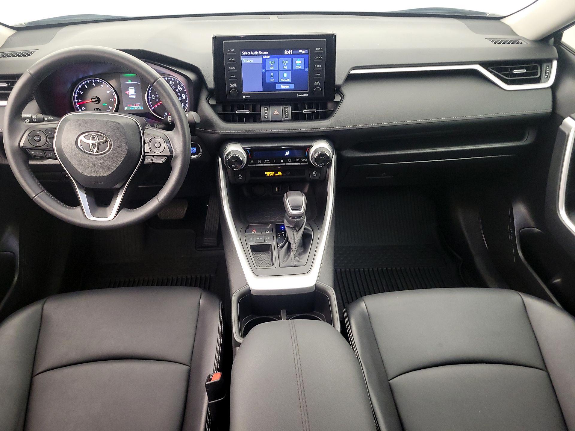 Thumbnail: 2022 Toyota RAV4 - 9