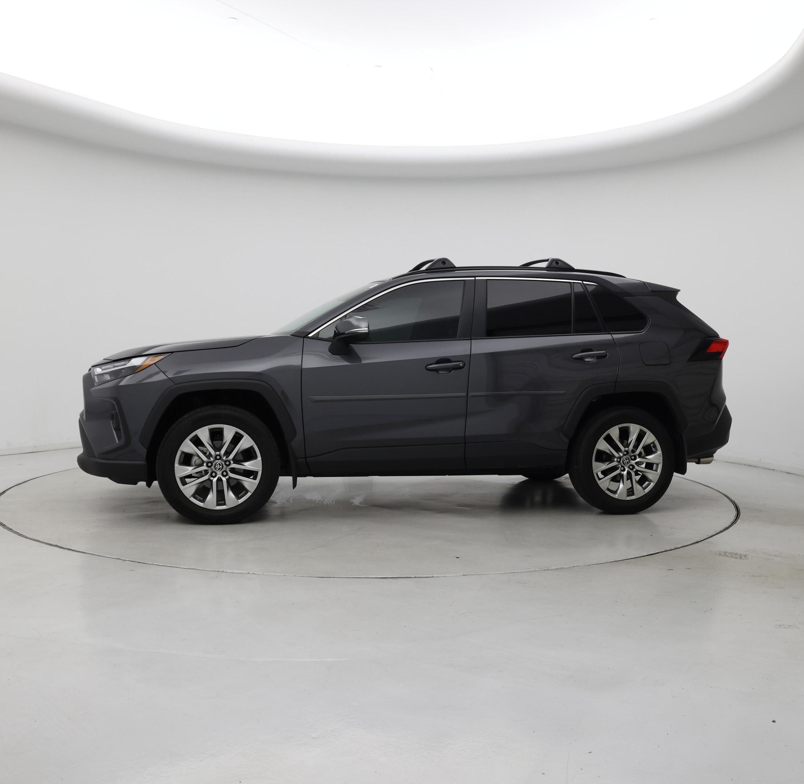 Thumbnail: 2025 Toyota RAV4 - 3