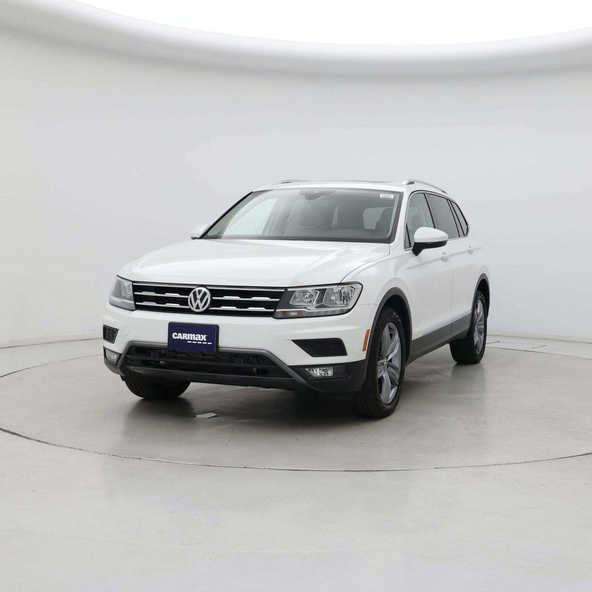 Thumbnail: 2020 Volkswagen Tiguan - 4