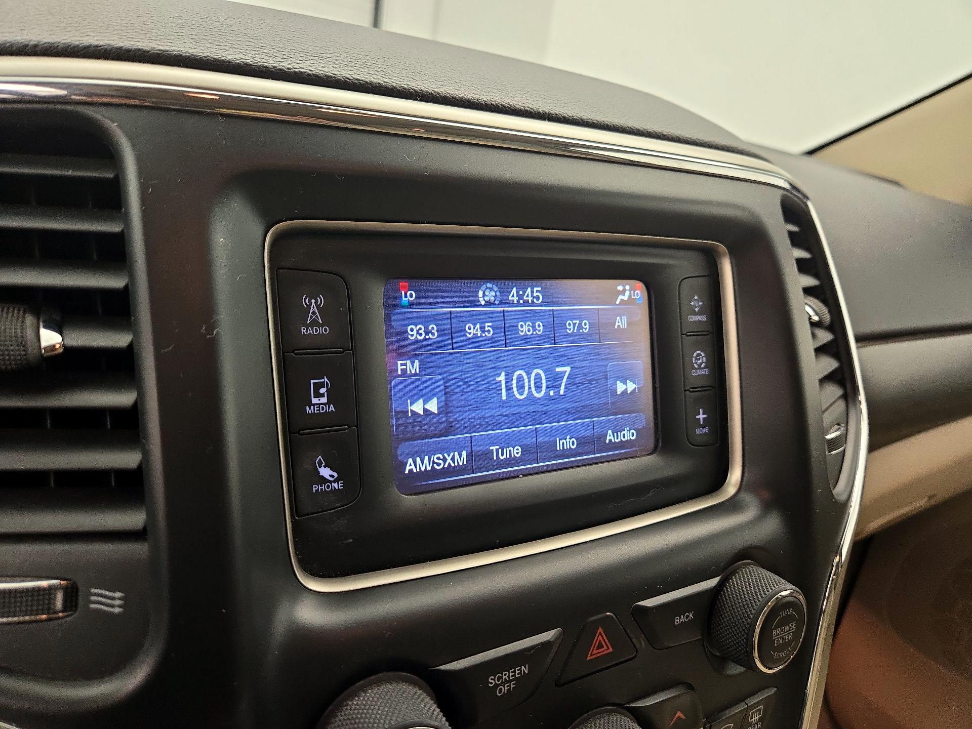 Thumbnail: 2014 Jeep Grand Cherokee - 14