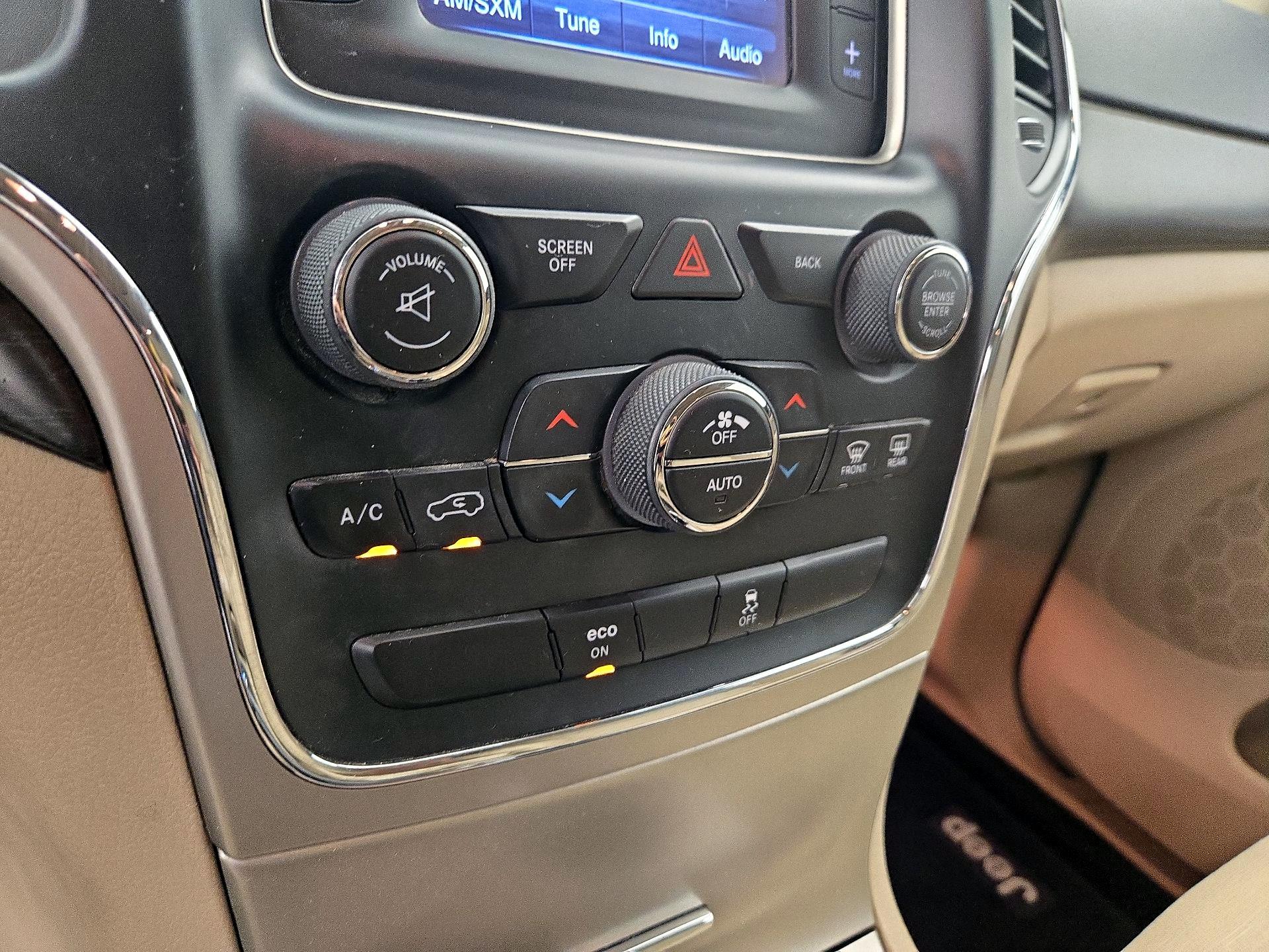 Thumbnail: 2014 Jeep Grand Cherokee - 15