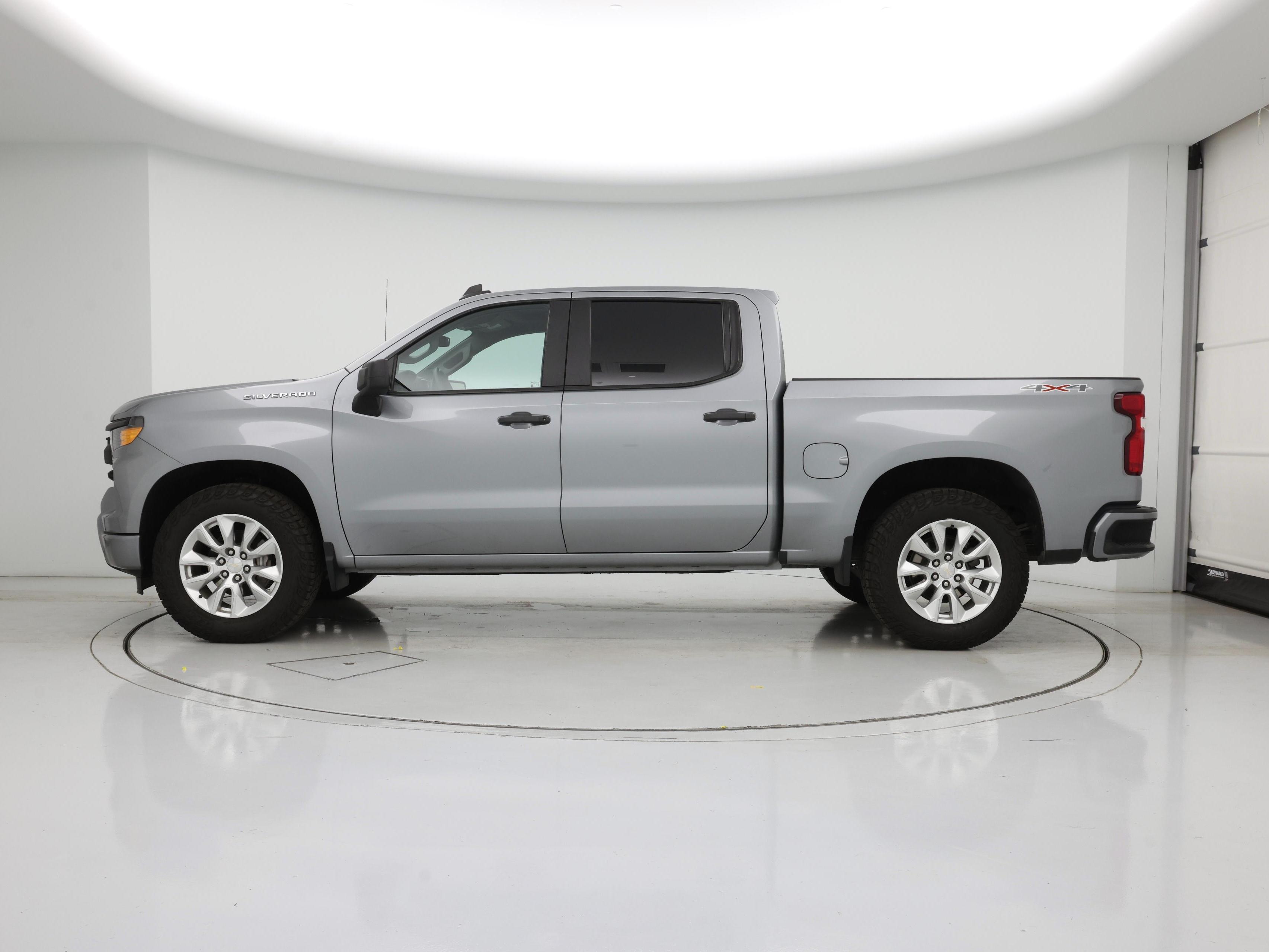 Thumbnail: 2023 Chevrolet Silverado 1500 - 3