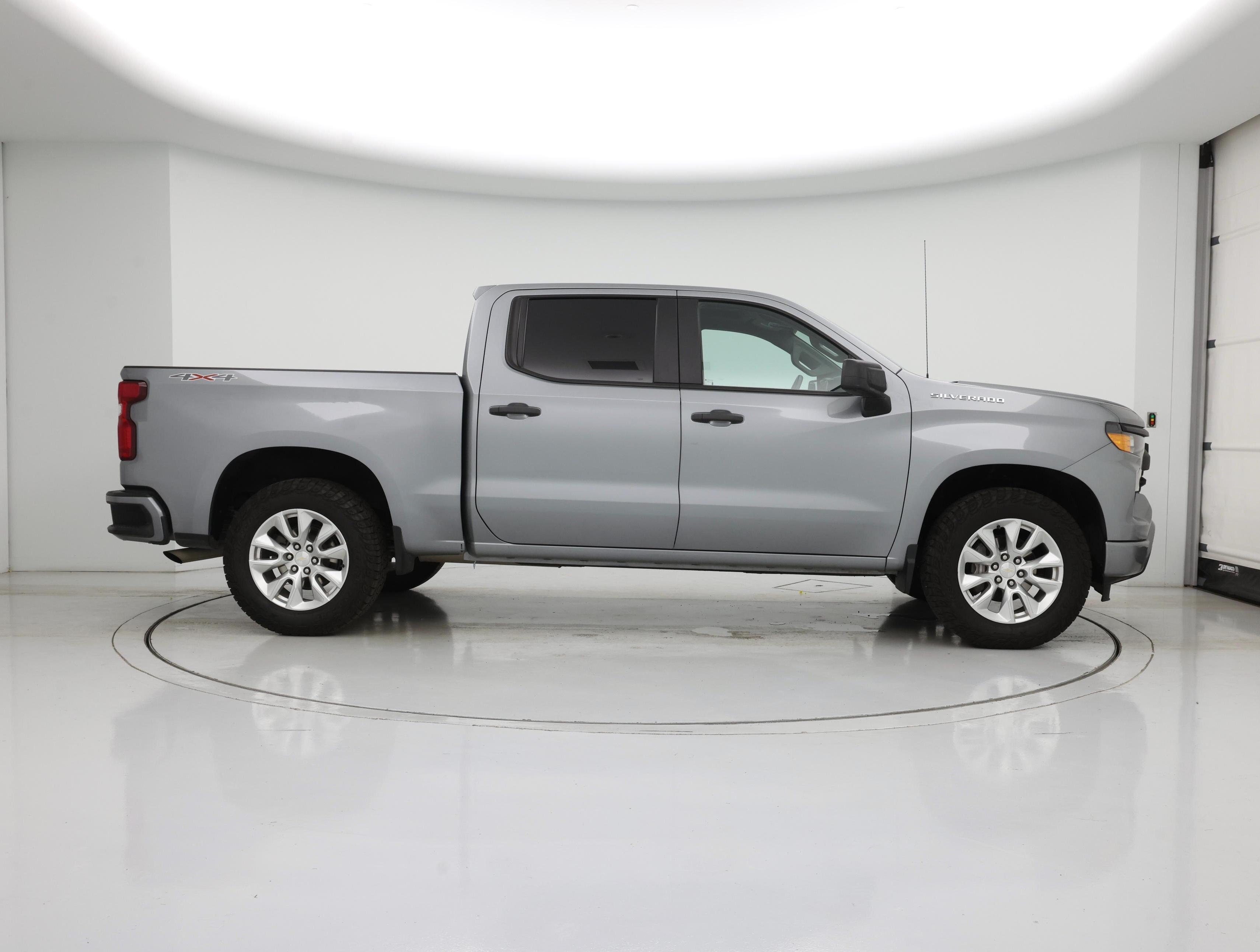 Thumbnail: 2023 Chevrolet Silverado 1500 - 7