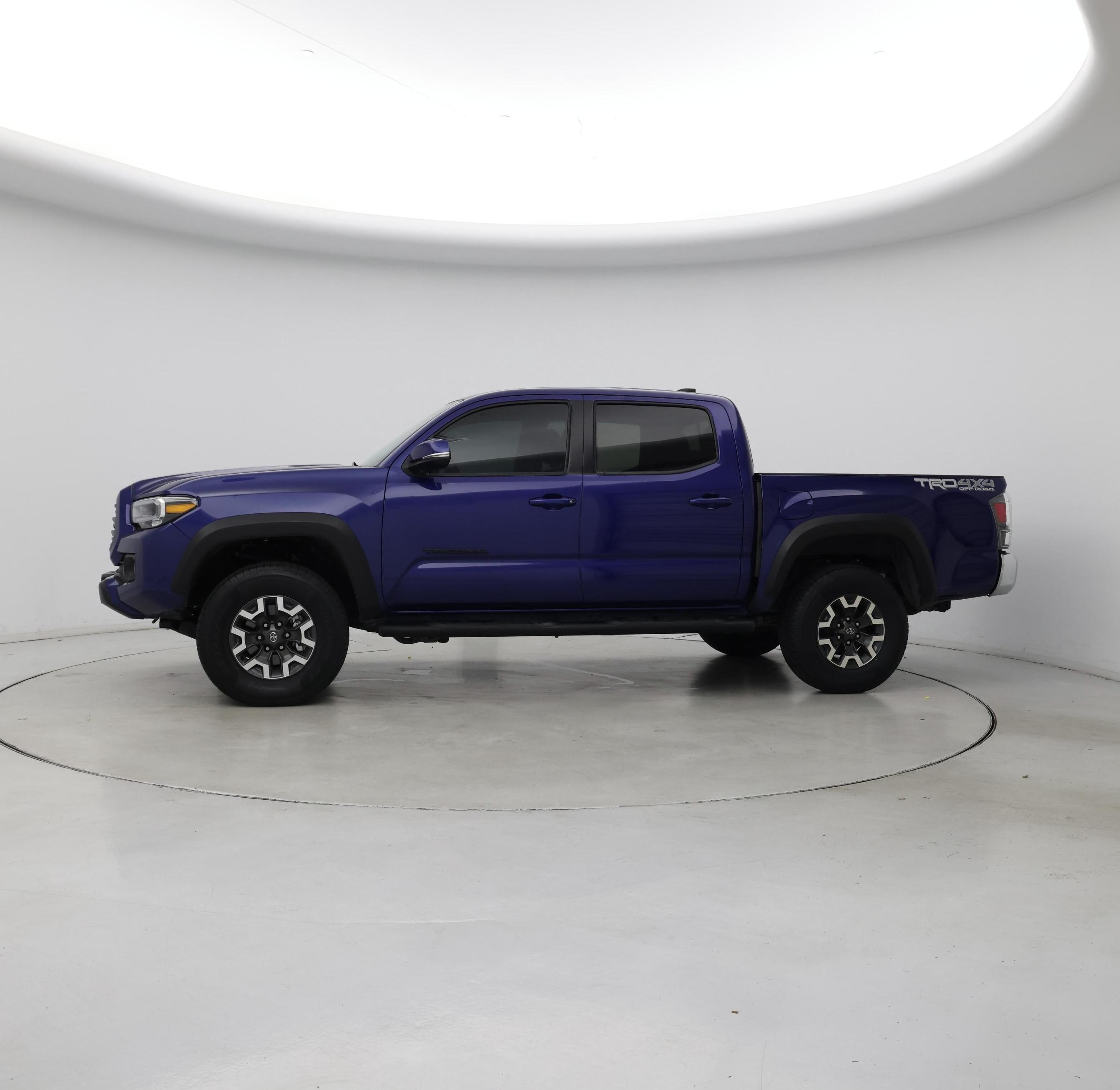 Thumbnail: 2023 Toyota Tacoma - 3