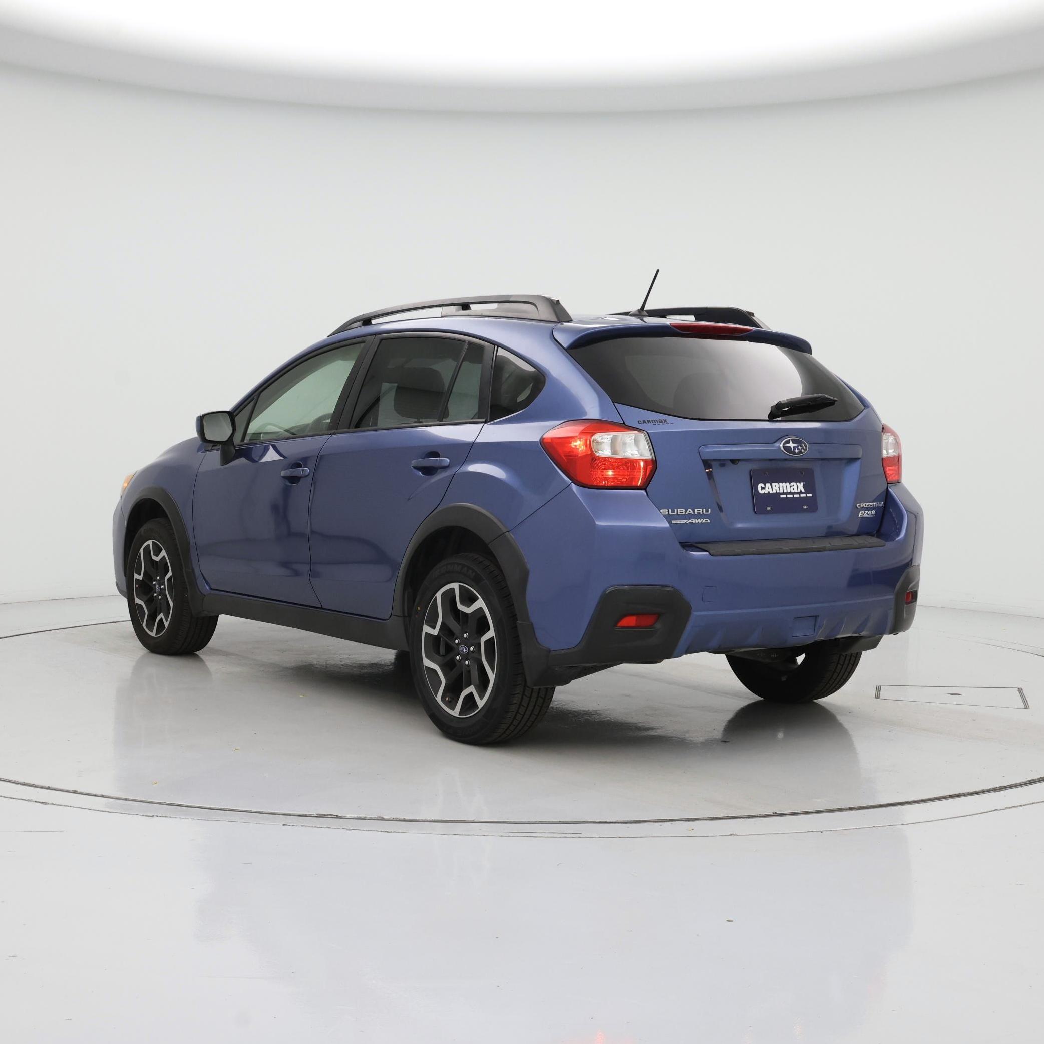 Thumbnail: 2017 Subaru Crosstrek - 2