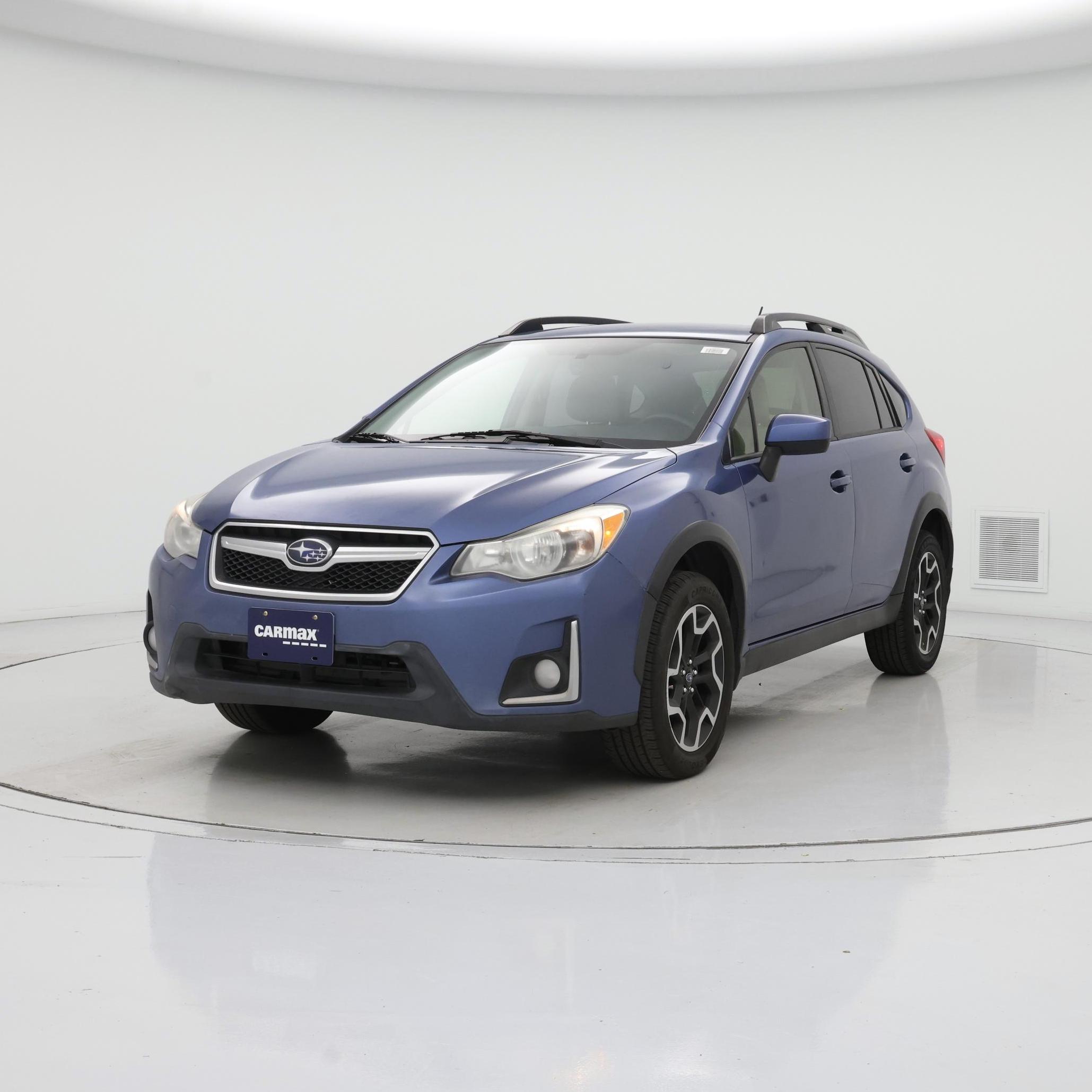 Thumbnail: 2017 Subaru Crosstrek - 4