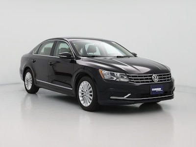 Black 2017 Volkswagen Passat SE