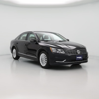 Black 2017 Volkswagen Passat SE