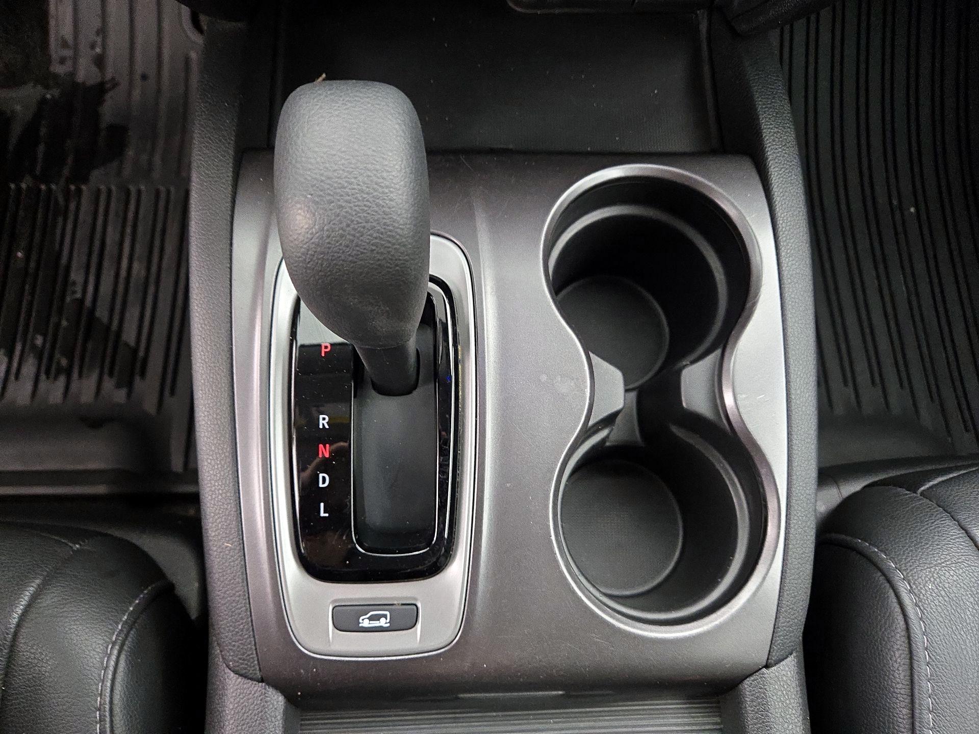 Thumbnail: 2018 Honda Pilot - 17