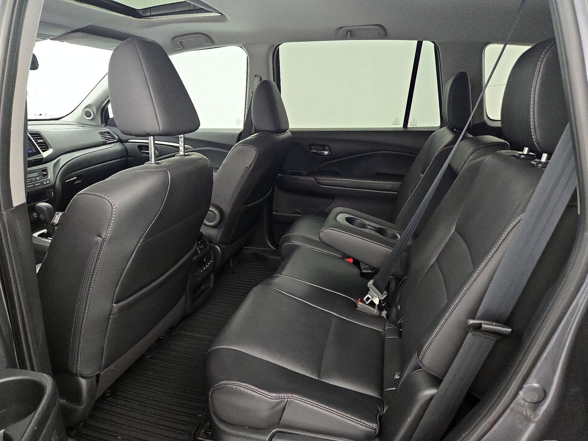 Thumbnail: 2018 Honda Pilot - 20