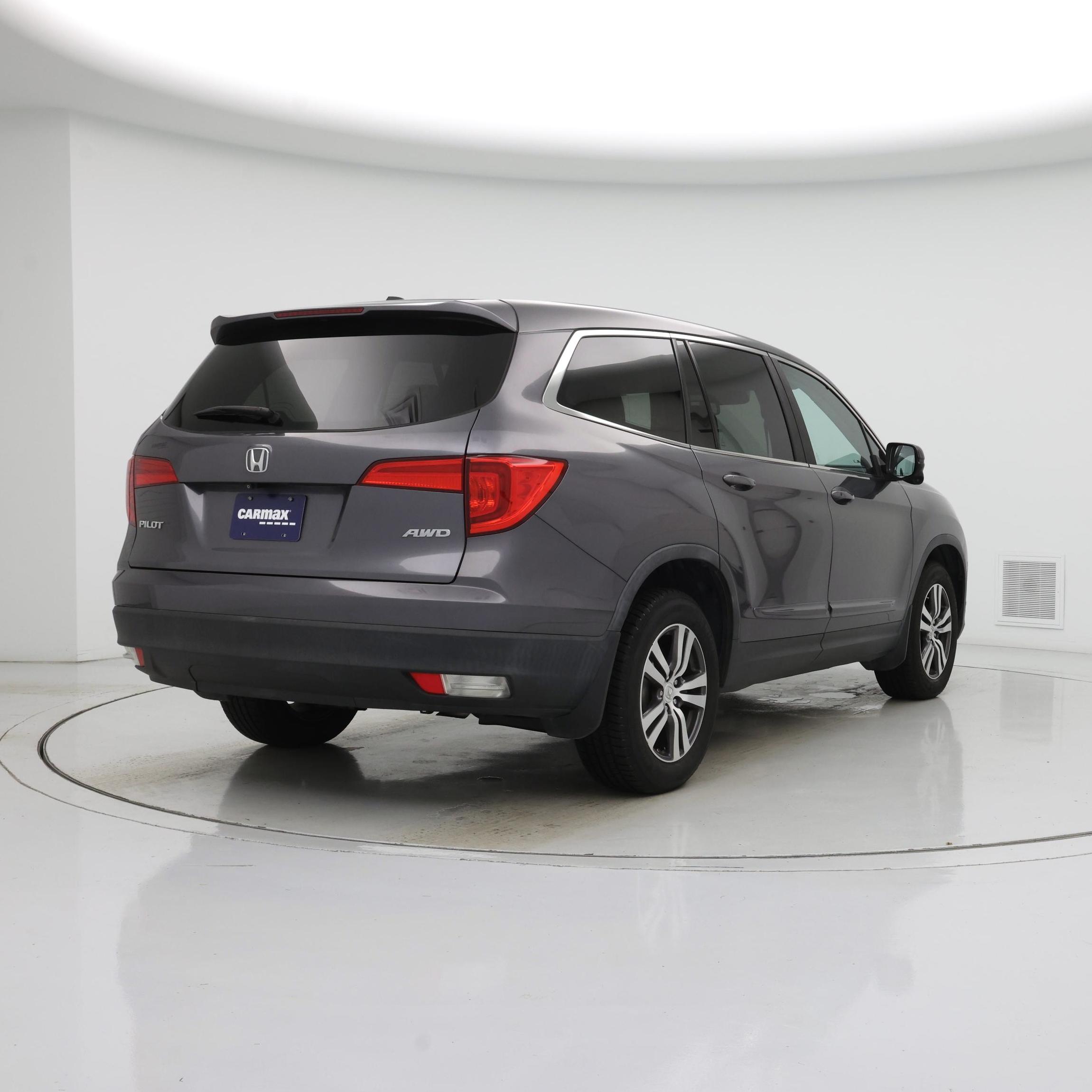 Thumbnail: 2018 Honda Pilot - 8