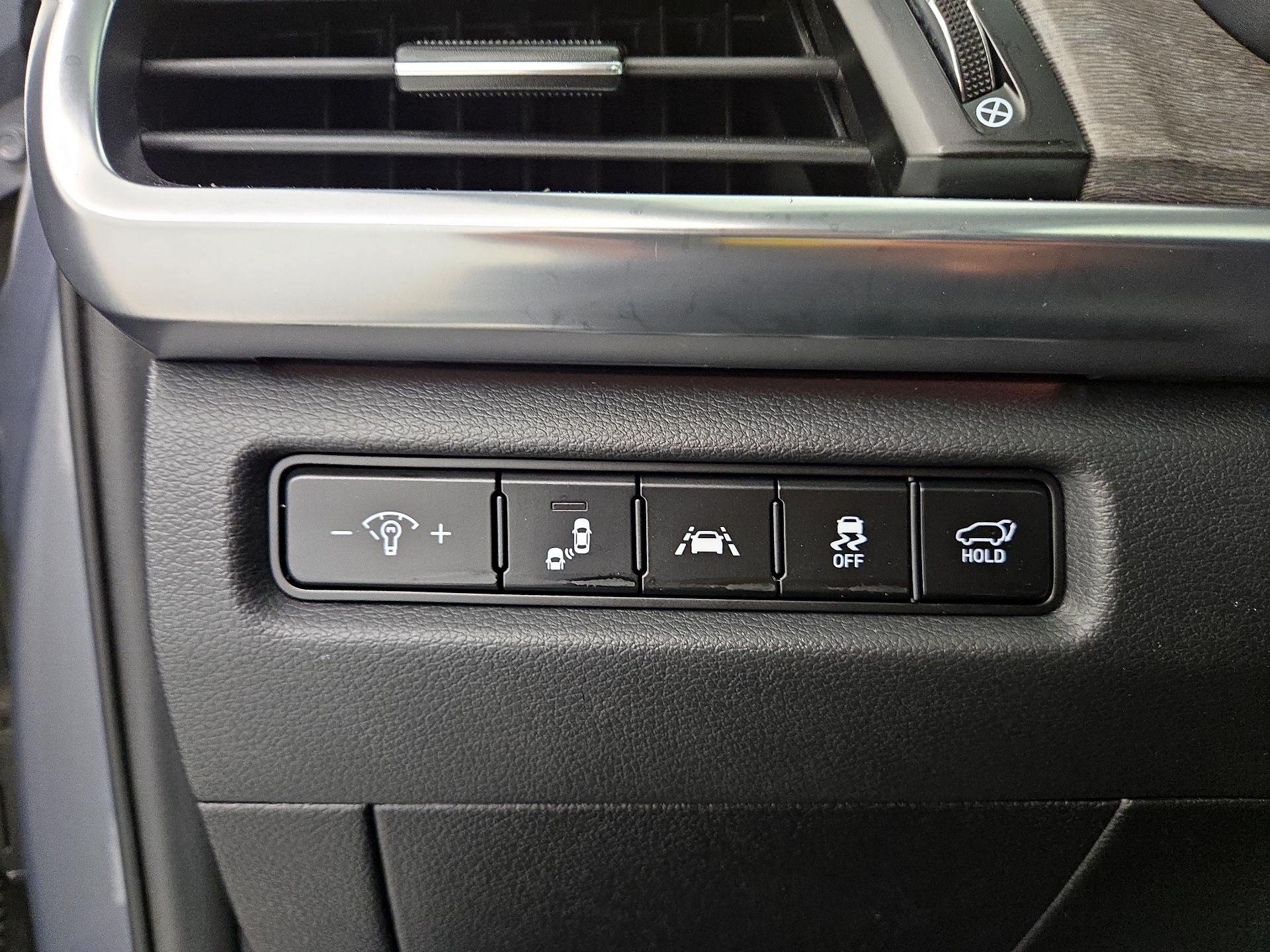 Thumbnail: 2022 Kia Telluride - 13