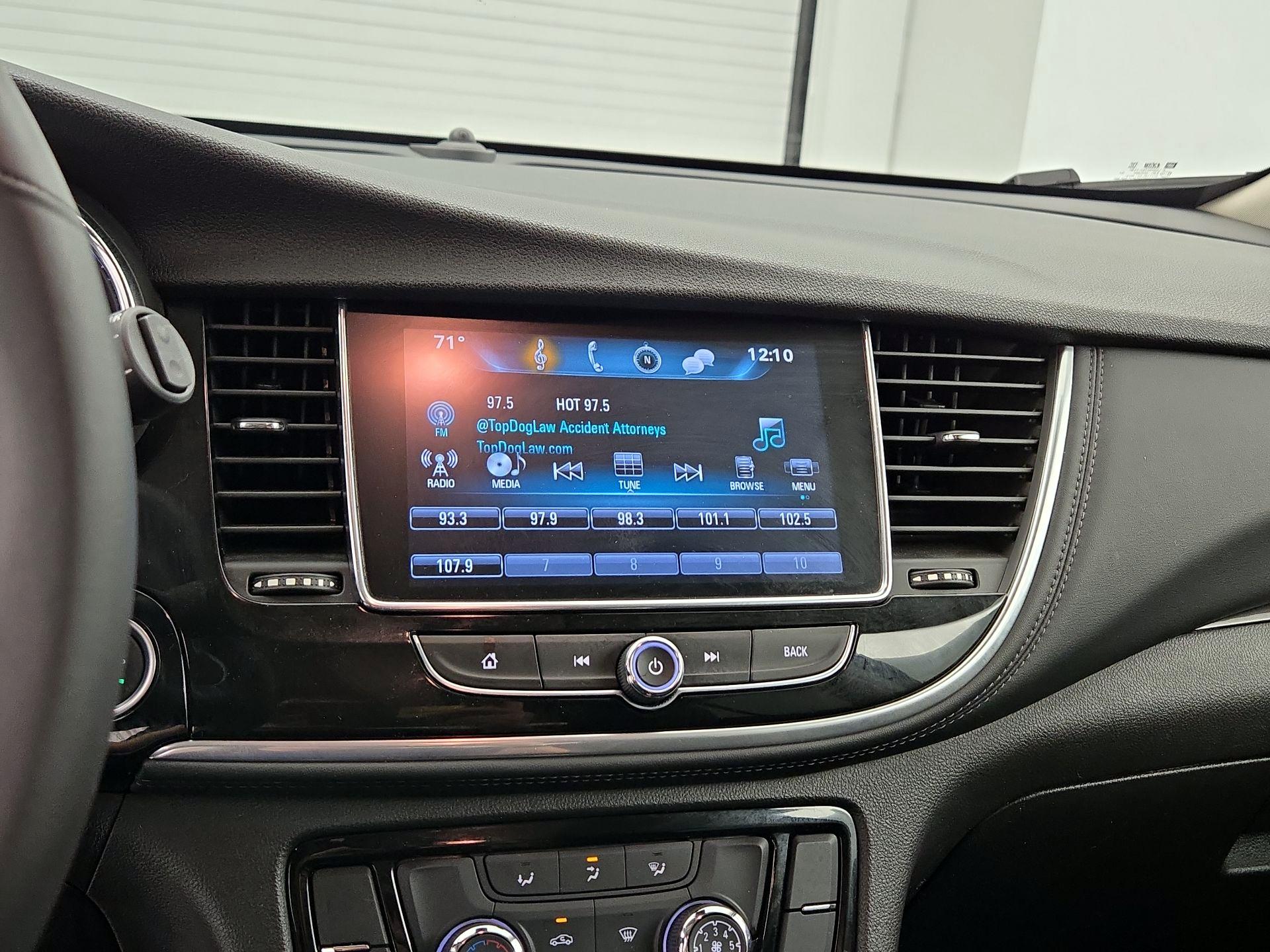 Thumbnail: 2018 Buick Encore - 15