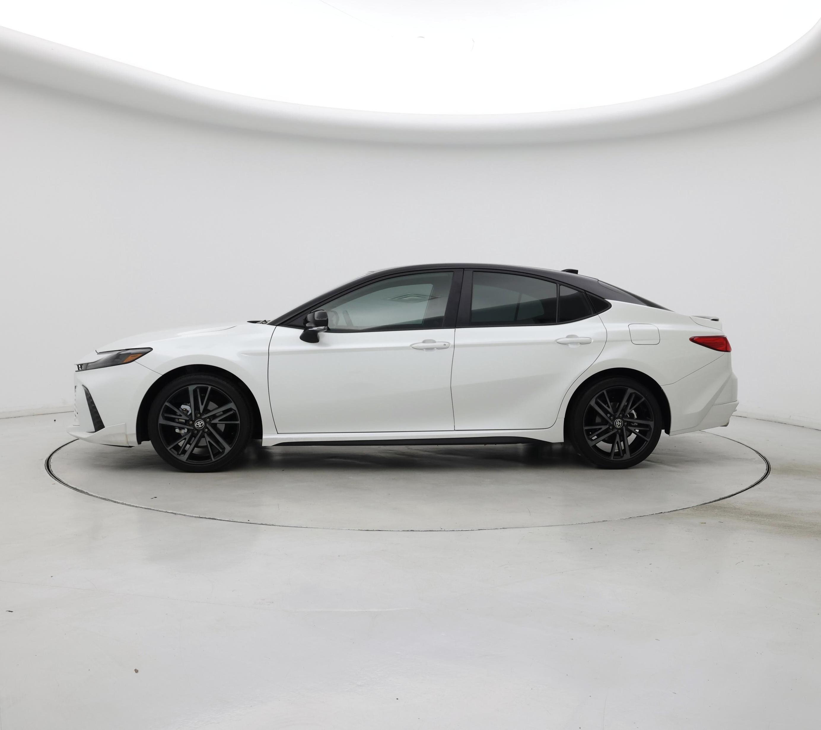 Thumbnail: 2025 Toyota Camry - 3
