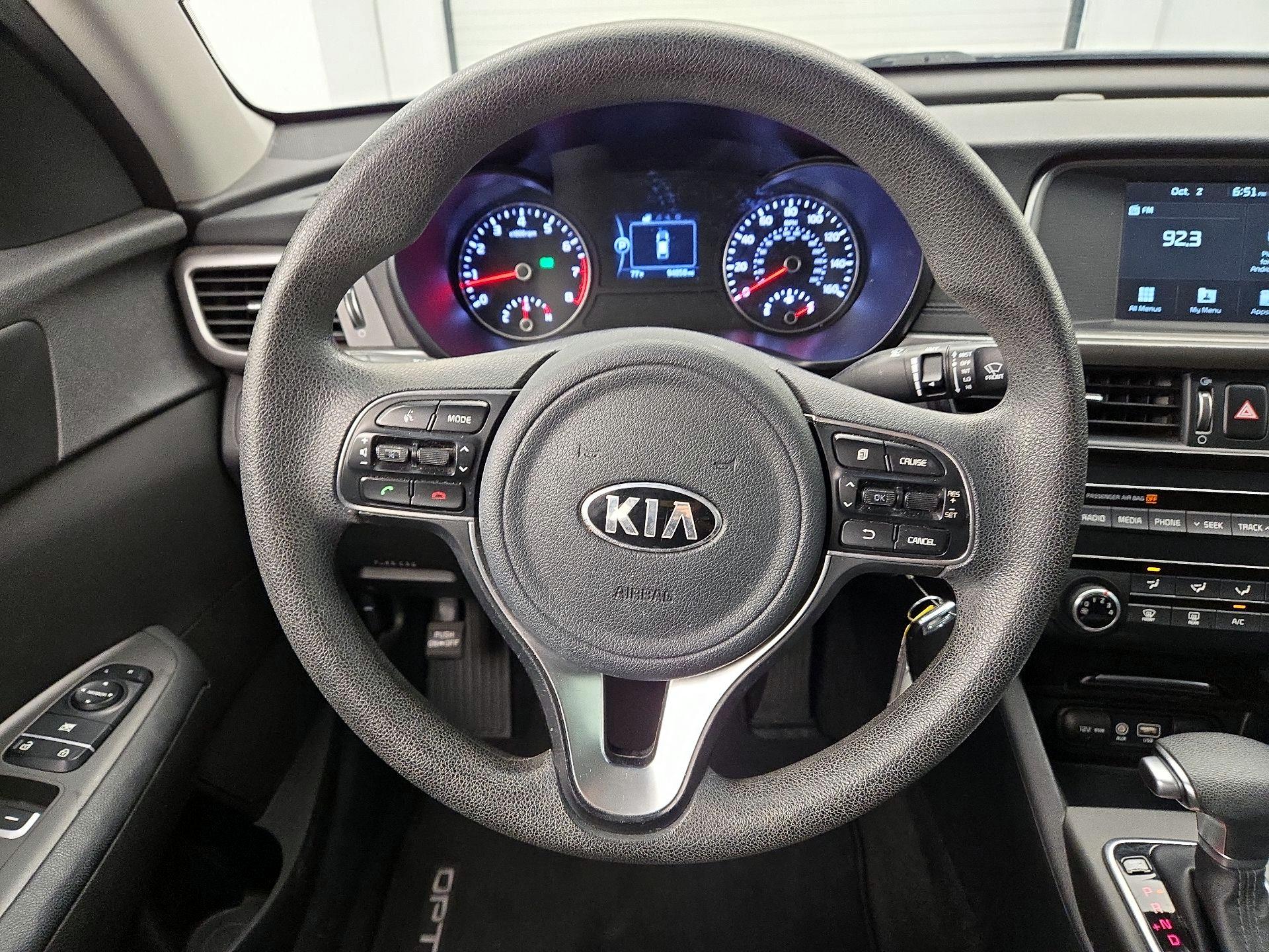 Thumbnail: 2018 Kia Optima - 10