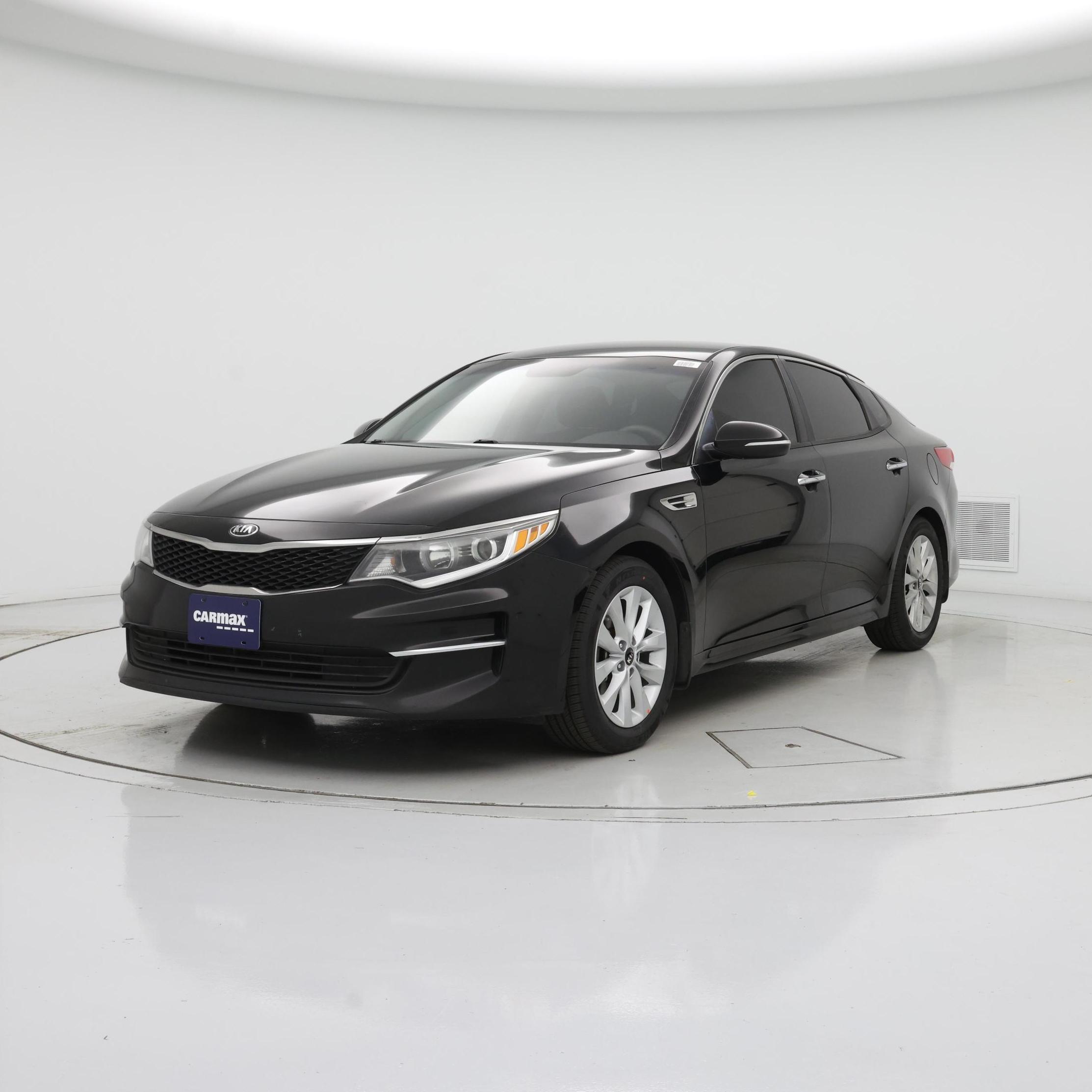 Thumbnail: 2018 Kia Optima - 4