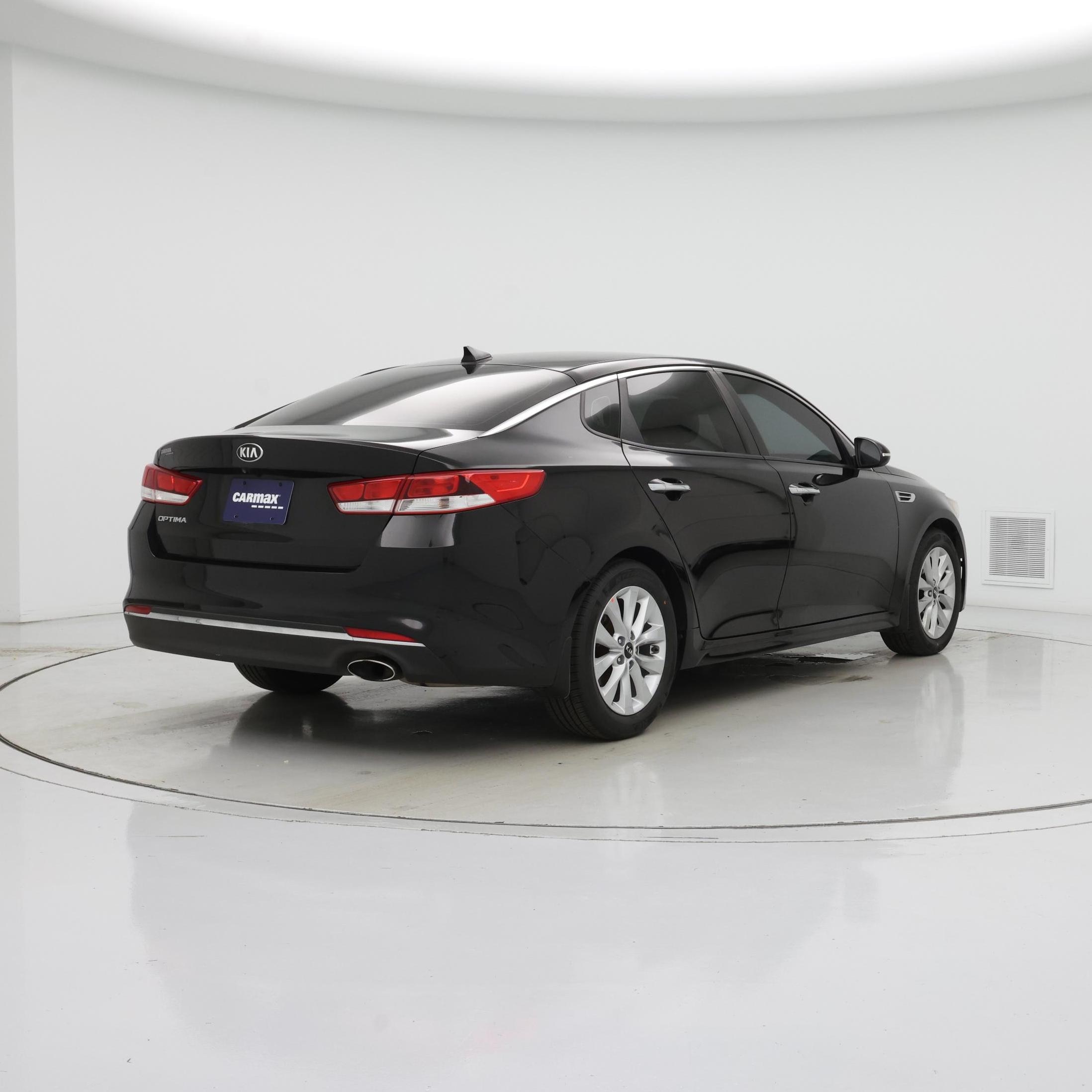 Thumbnail: 2018 Kia Optima - 8