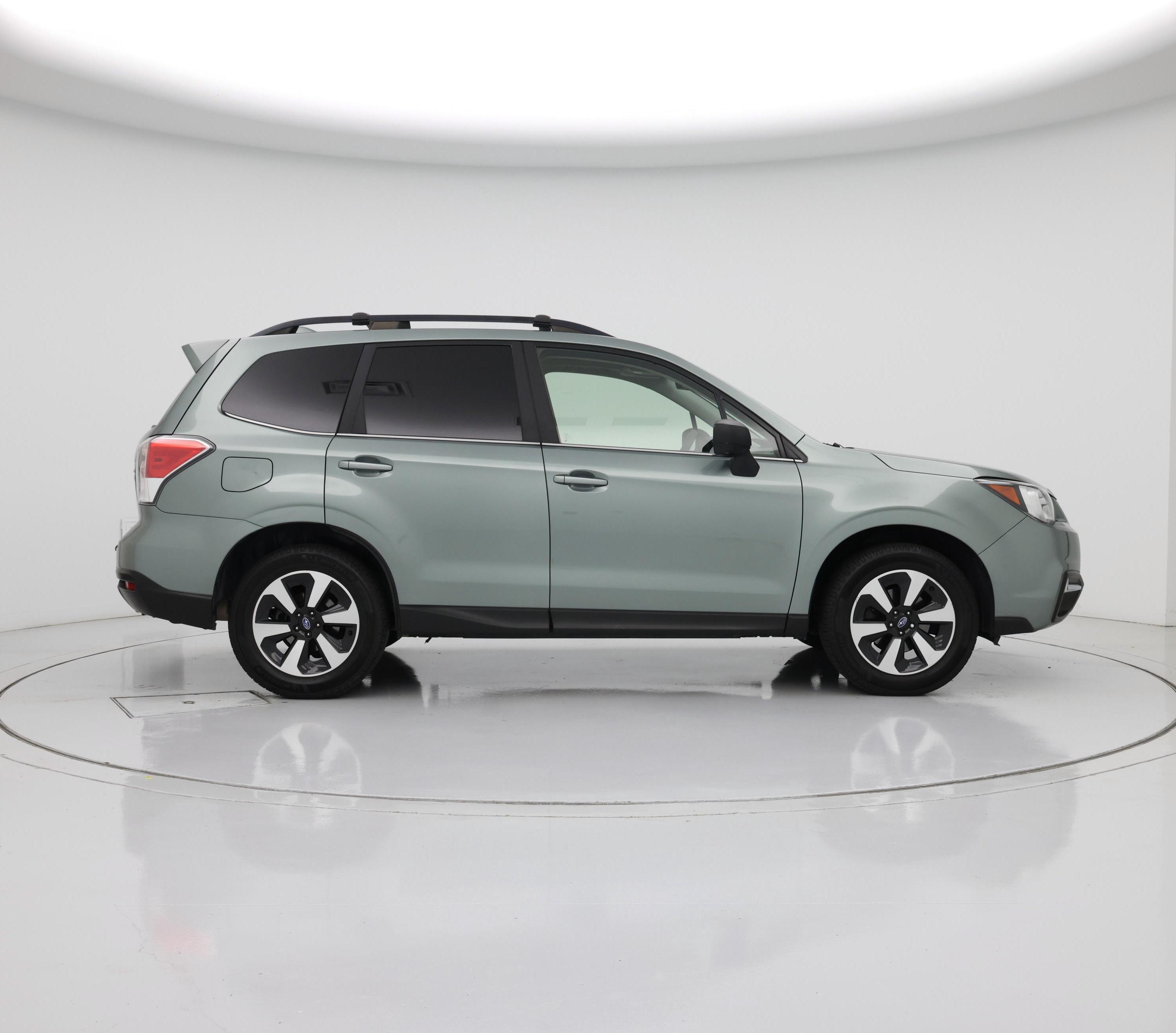 Thumbnail: 2017 Subaru Forester - 7