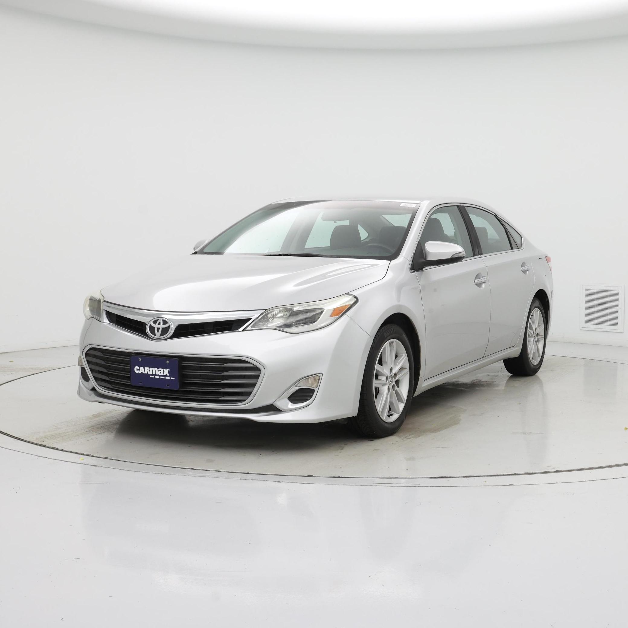 Thumbnail: 2014 Toyota Avalon - 4