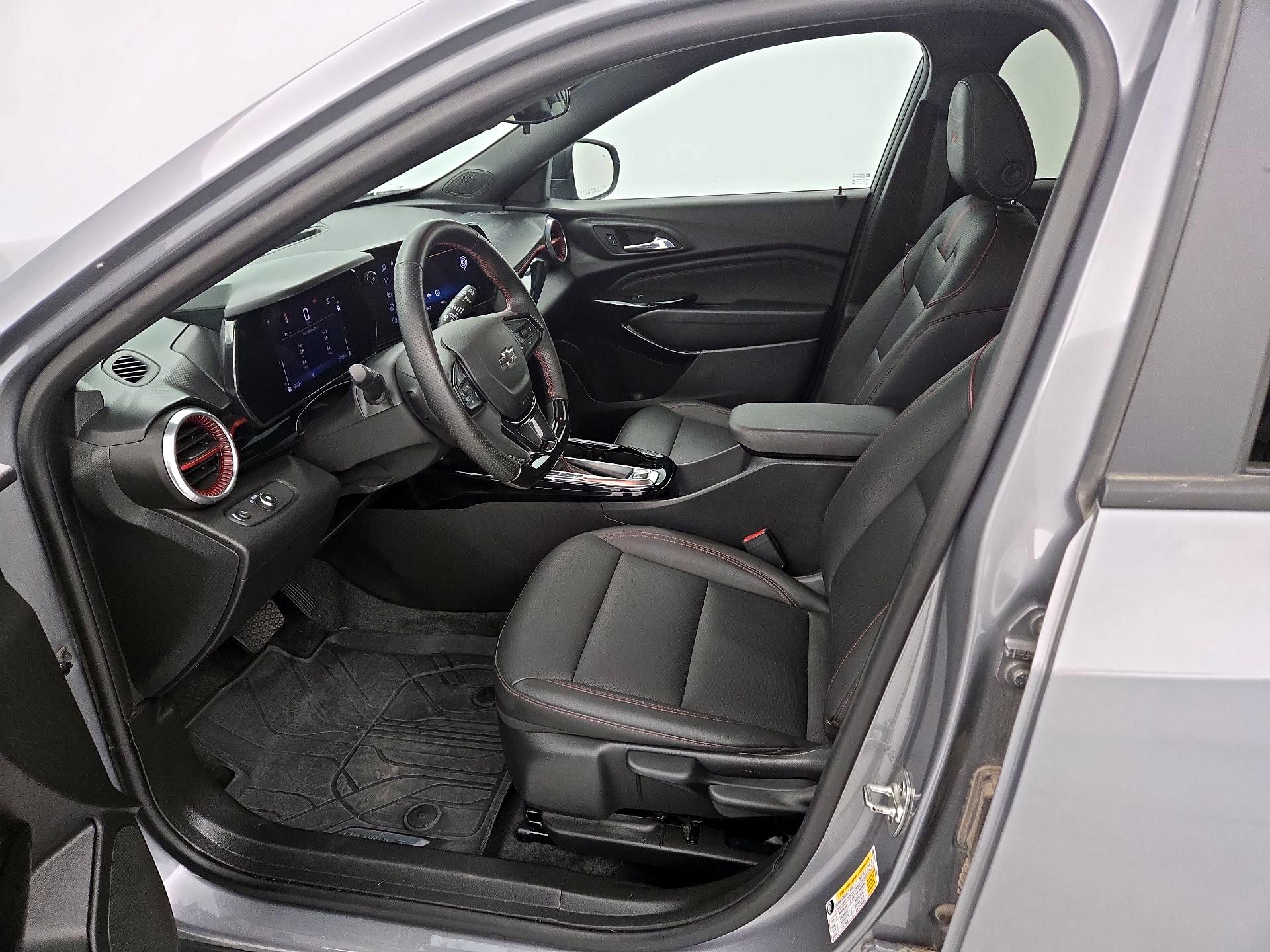 Thumbnail: 2024 Chevrolet Trax - 11