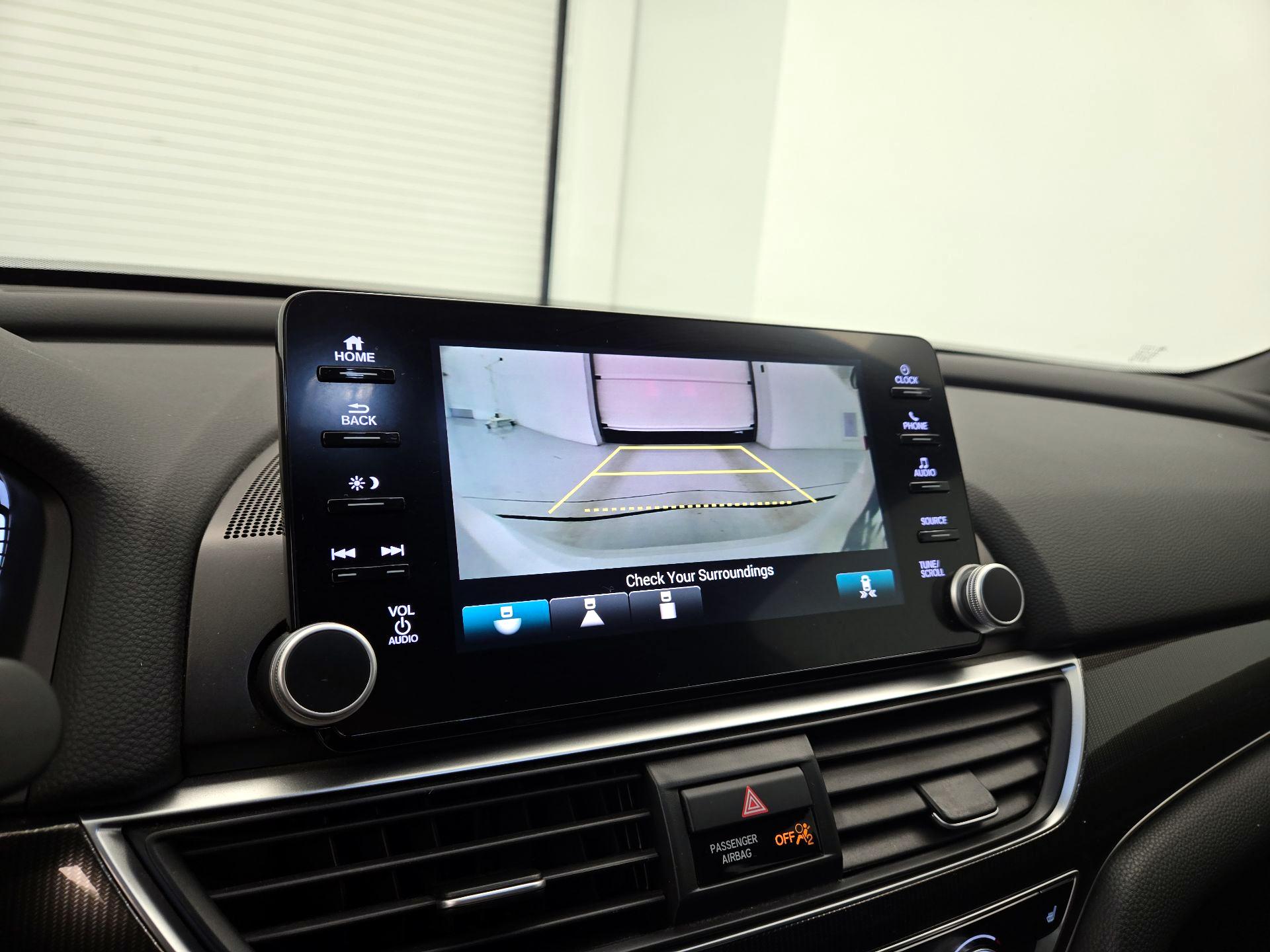 Thumbnail: 2018 Honda Accord - 14
