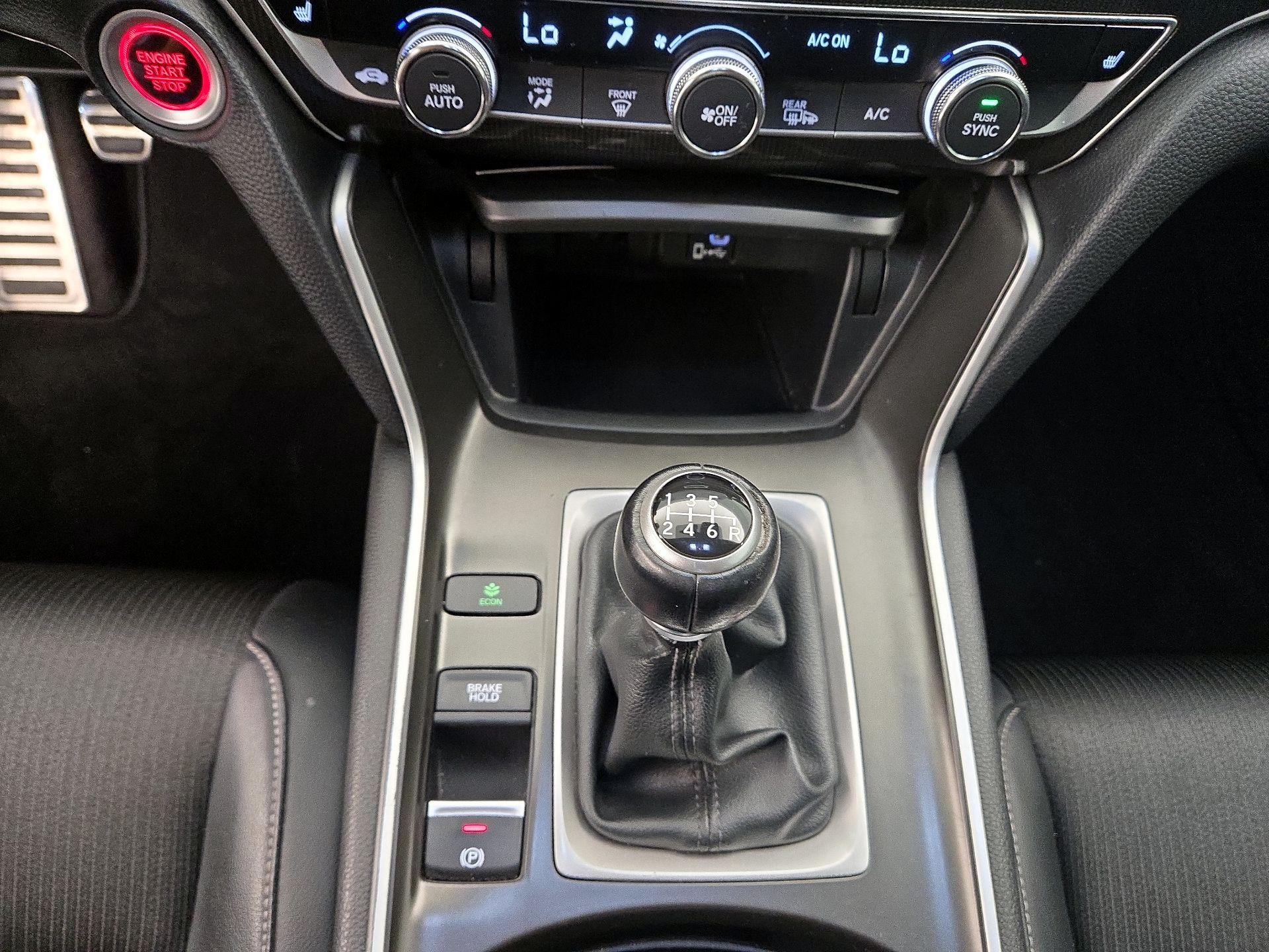Thumbnail: 2018 Honda Accord - 17