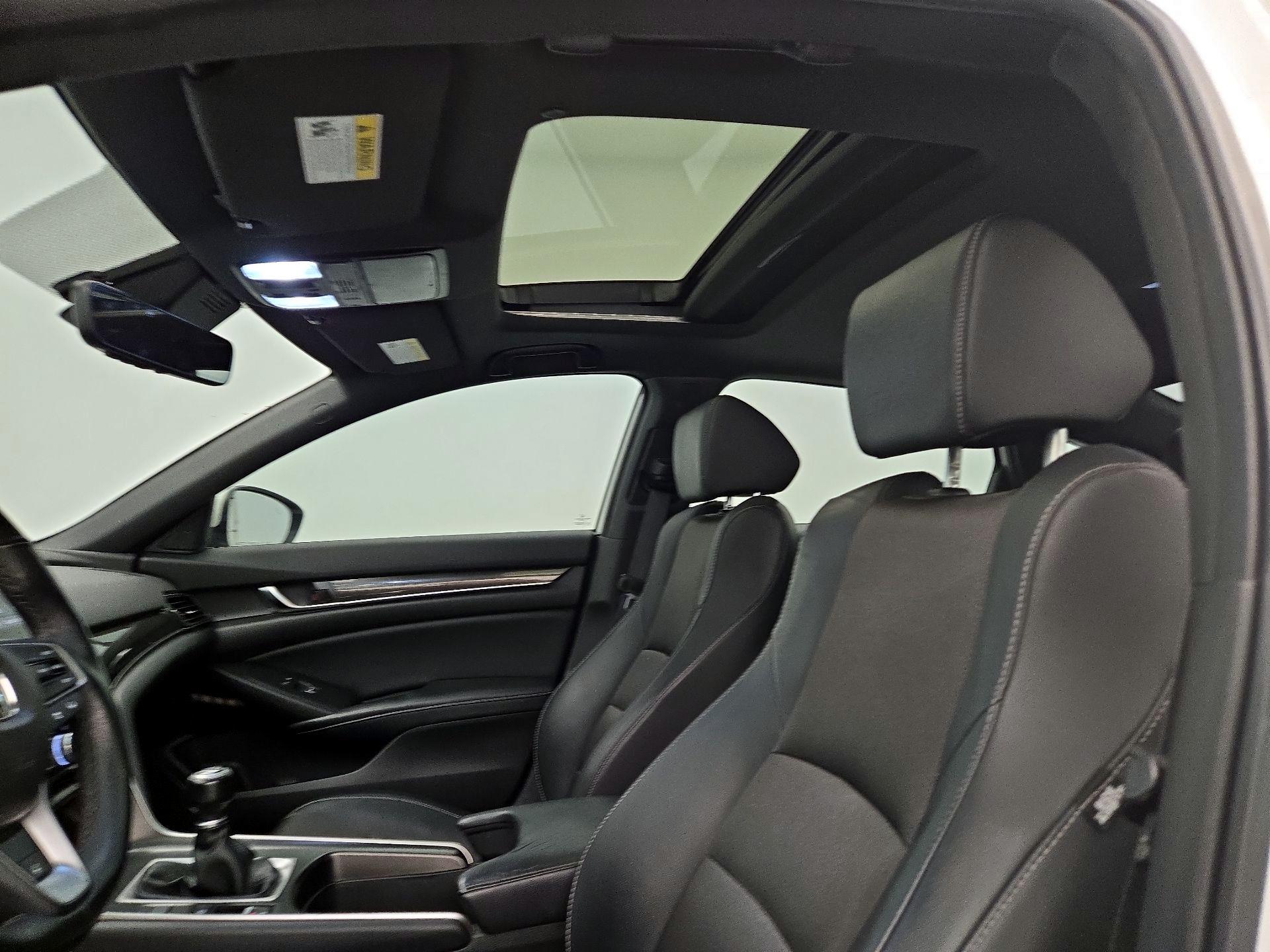 Thumbnail: 2018 Honda Accord - 19