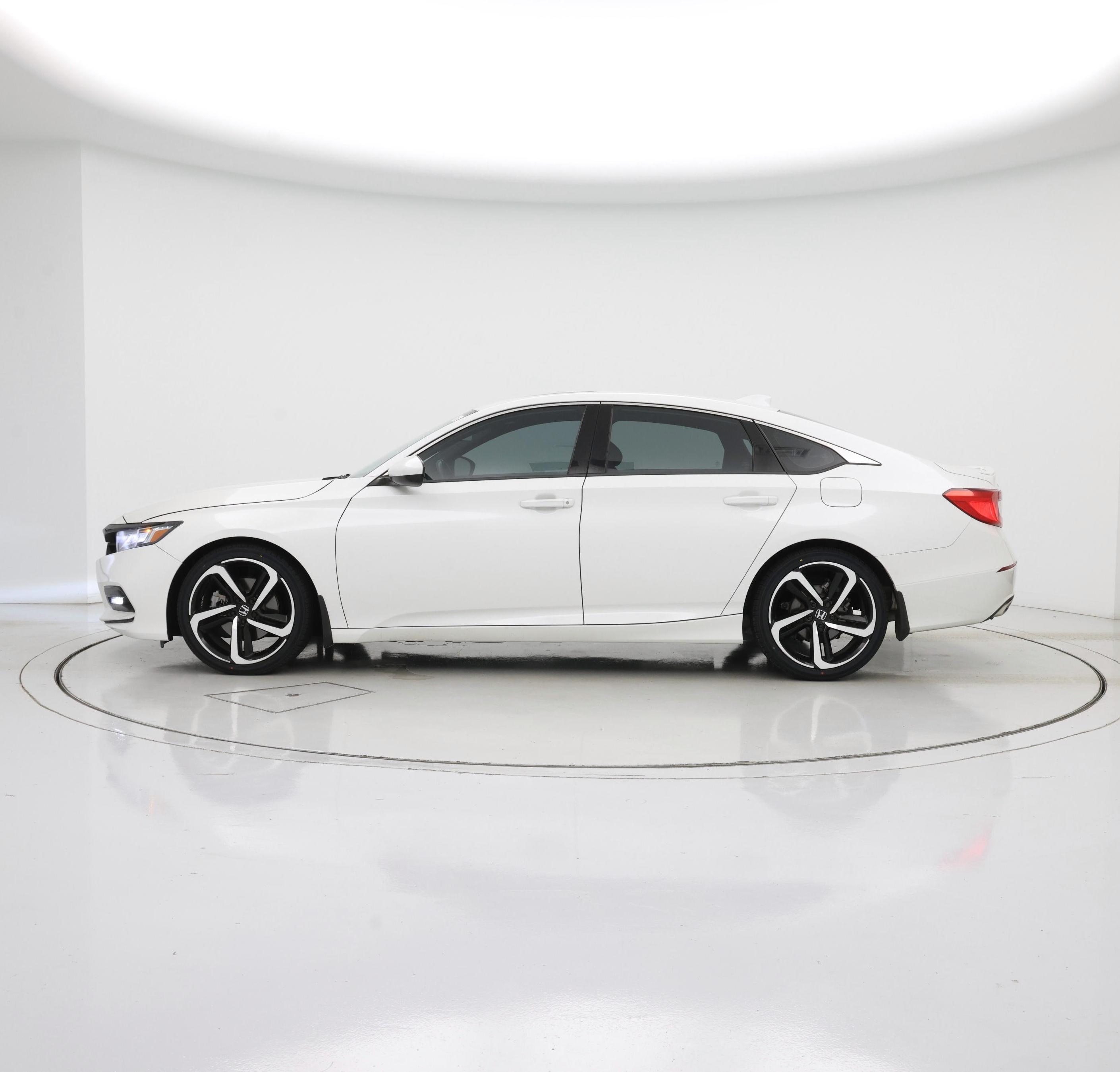 Thumbnail: 2018 Honda Accord - 3