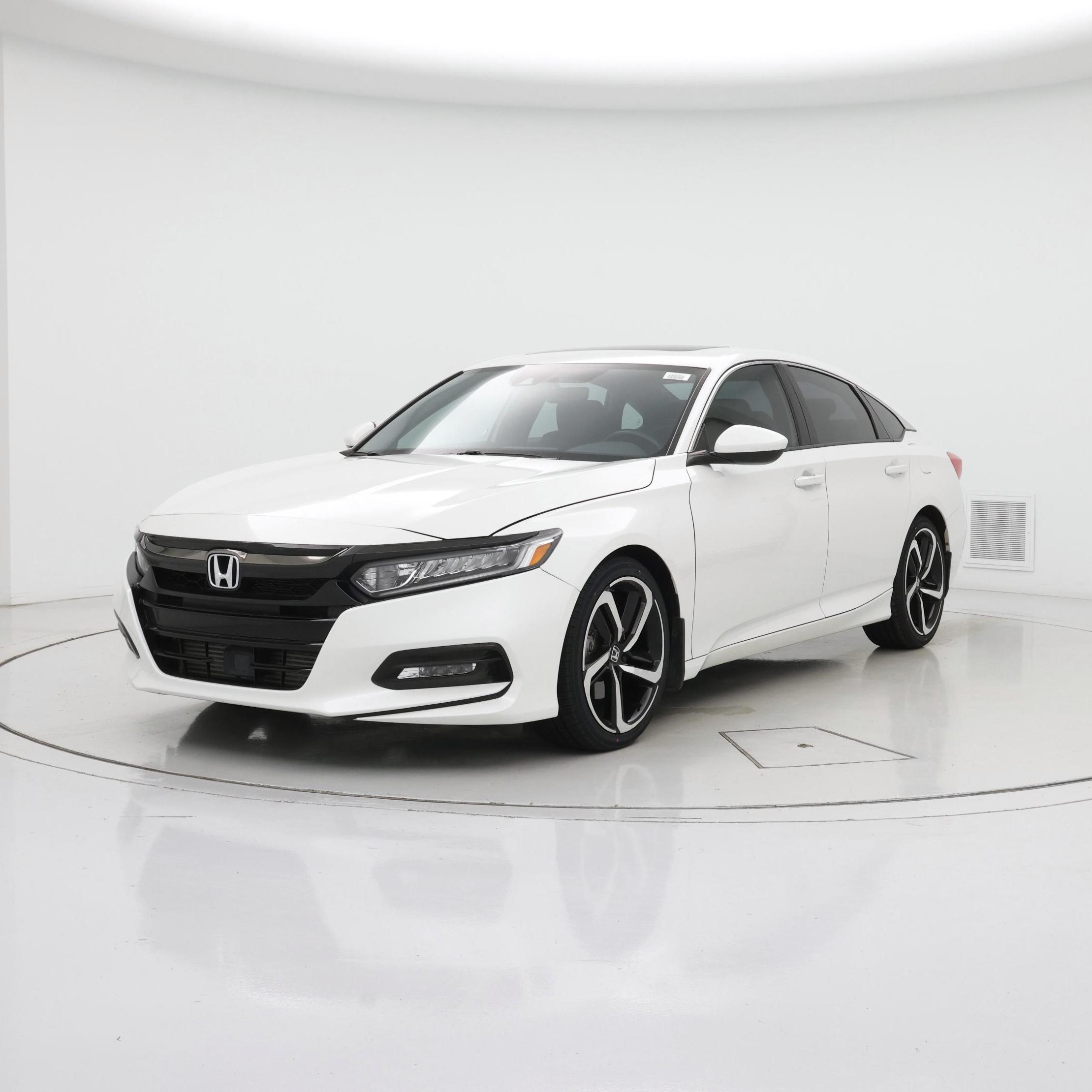 Thumbnail: 2018 Honda Accord - 4