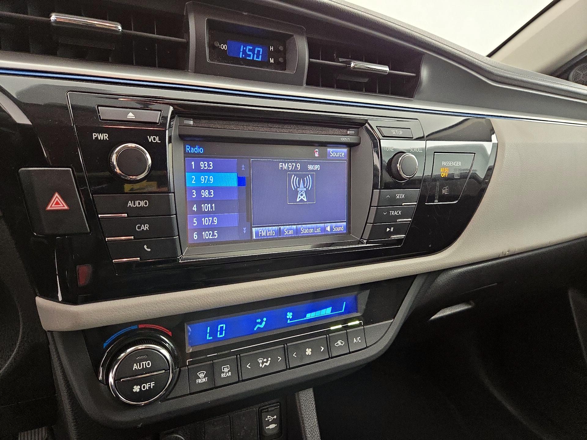 Thumbnail: 2016 Toyota Corolla - 15