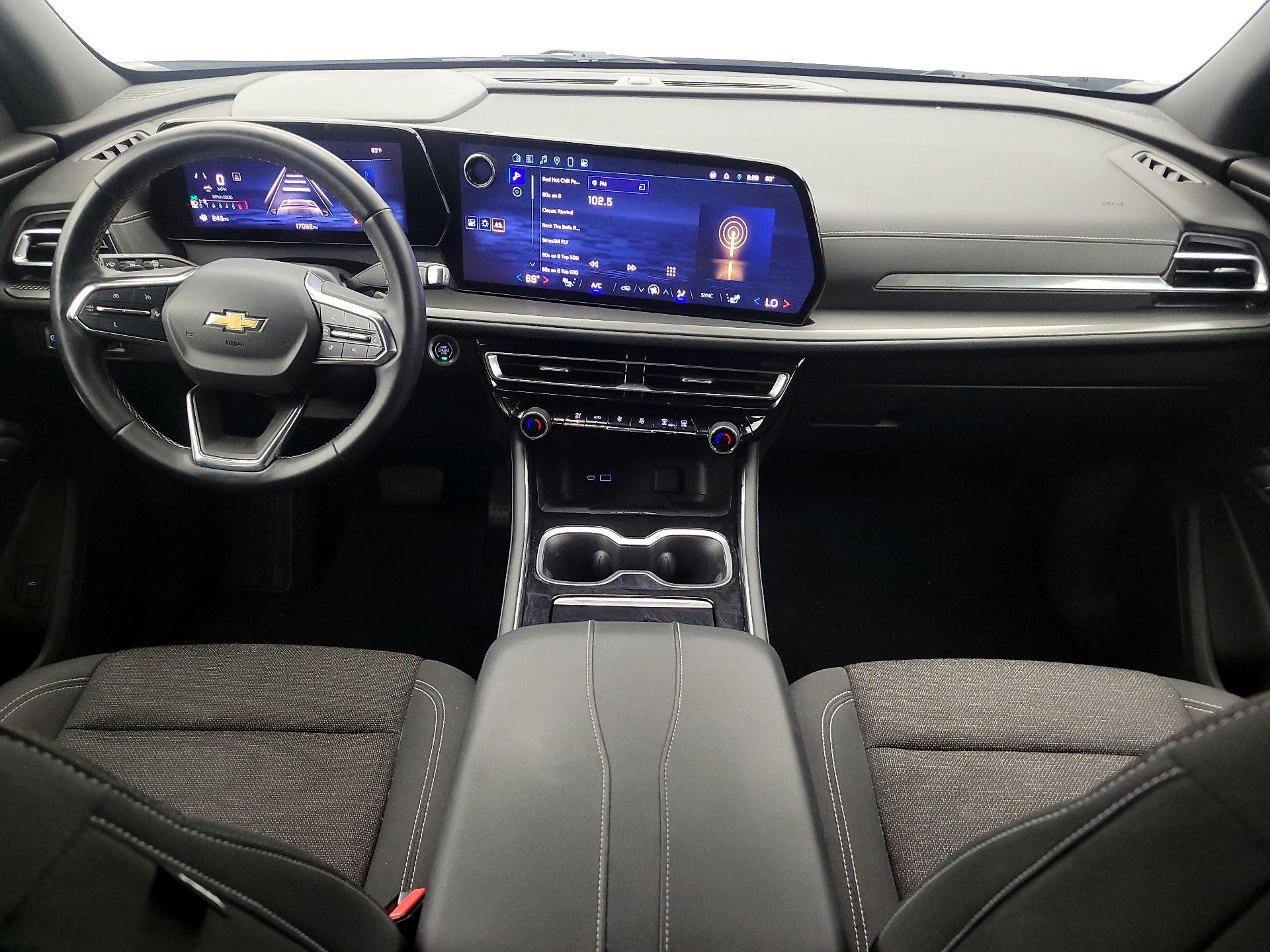 Thumbnail: 2024 Chevrolet Traverse - 9