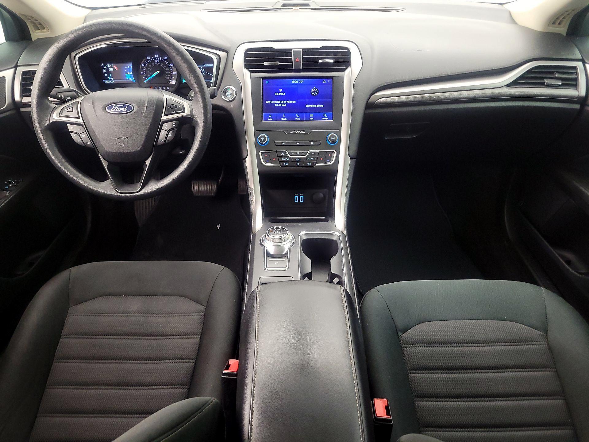 Thumbnail: 2020 Ford Fusion - 9