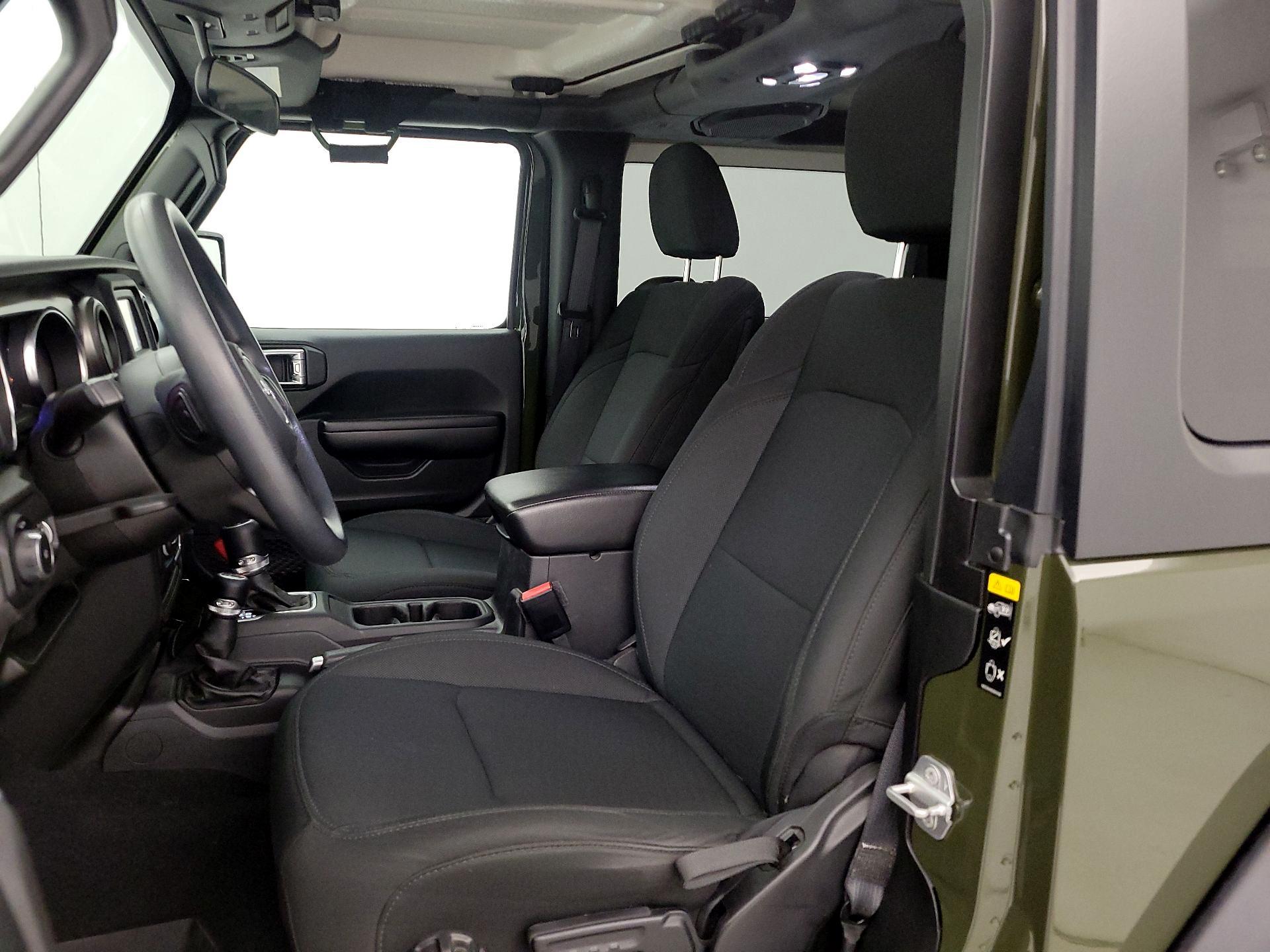 Thumbnail: 2021 Jeep Wrangler - 11