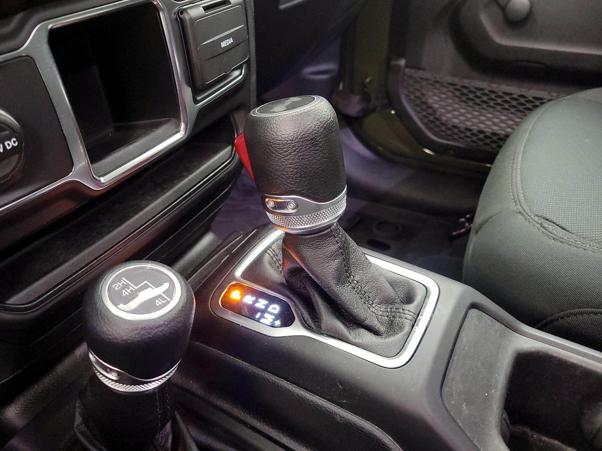 Thumbnail: 2021 Jeep Wrangler - 17